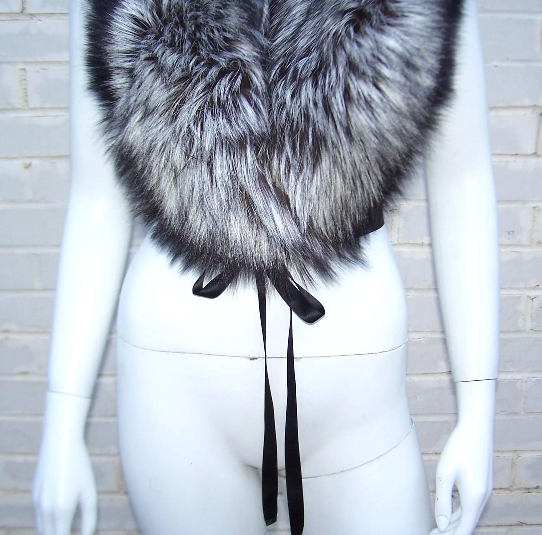 Lush 1990's Silver Tip Fox Fur Wrap Collar 2