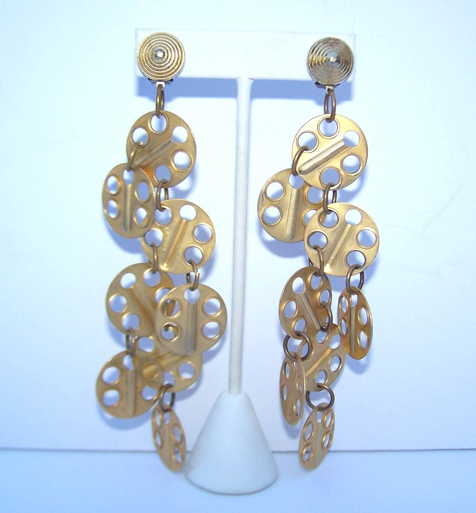Women's Iconic 1960's Paco Rabanne Space Age Gold Chain Mail Handbag & Earrings