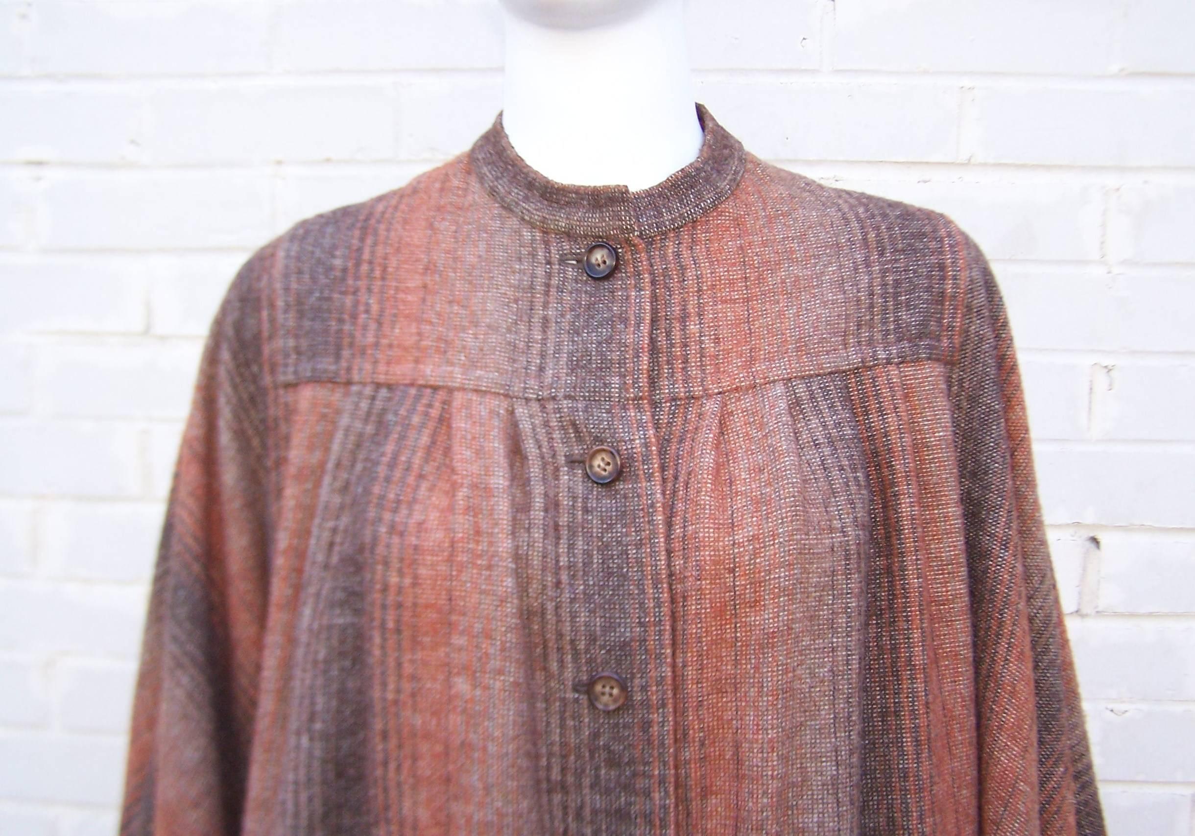 1970's Lanvin Haute Couture Autumnal Wool Tweed Cape 2