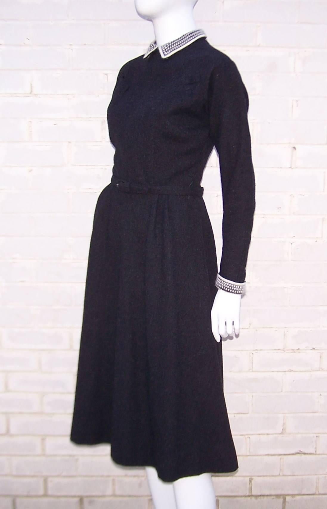 School Girl Style 1950's Charcoal Gray Wool Dress With Angora Details In Excellent Condition In Atlanta, GA