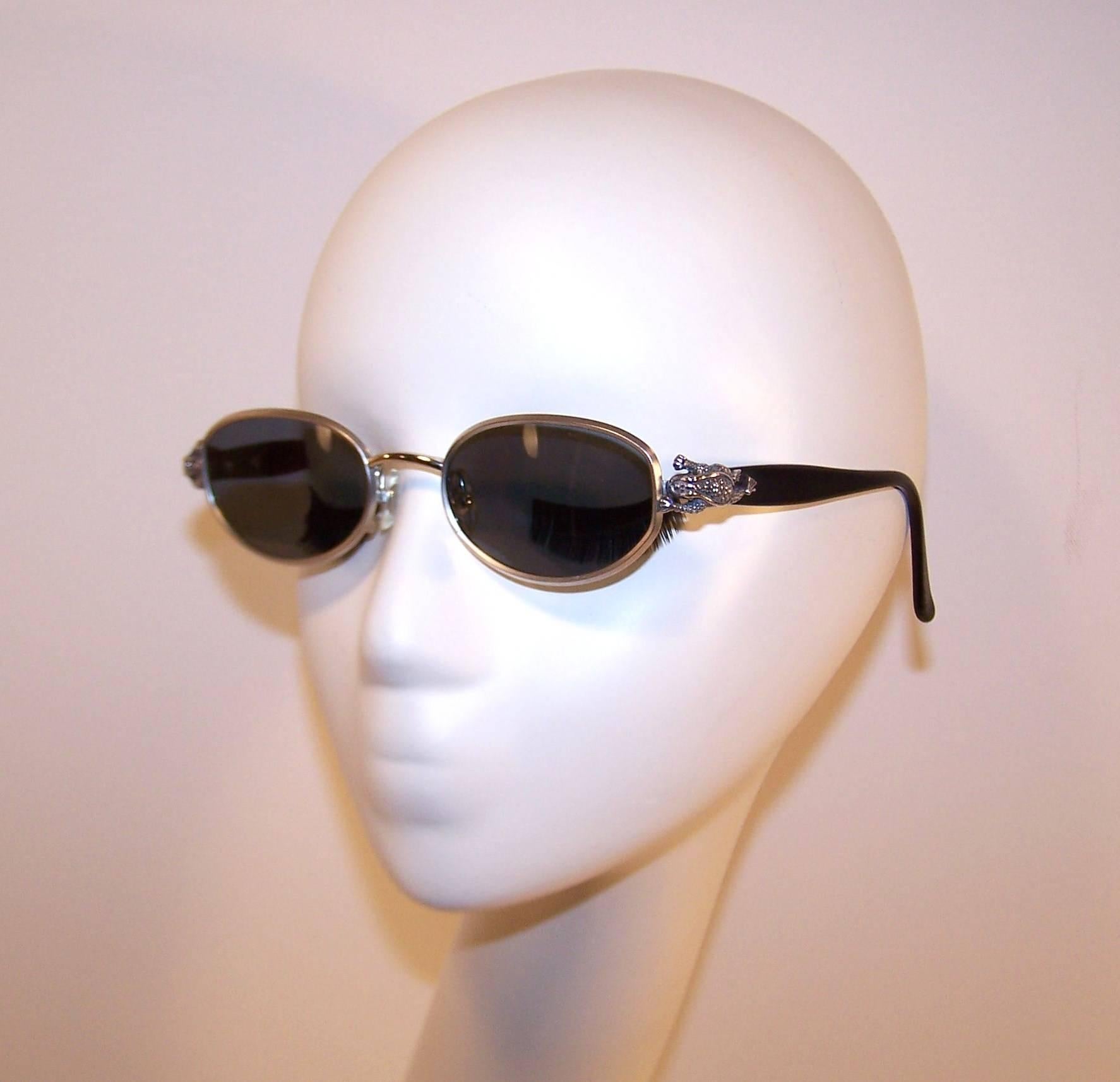 Women's C.1990 Kieselstein-Cord Silver Frog Sunglasses With Gray Lenses