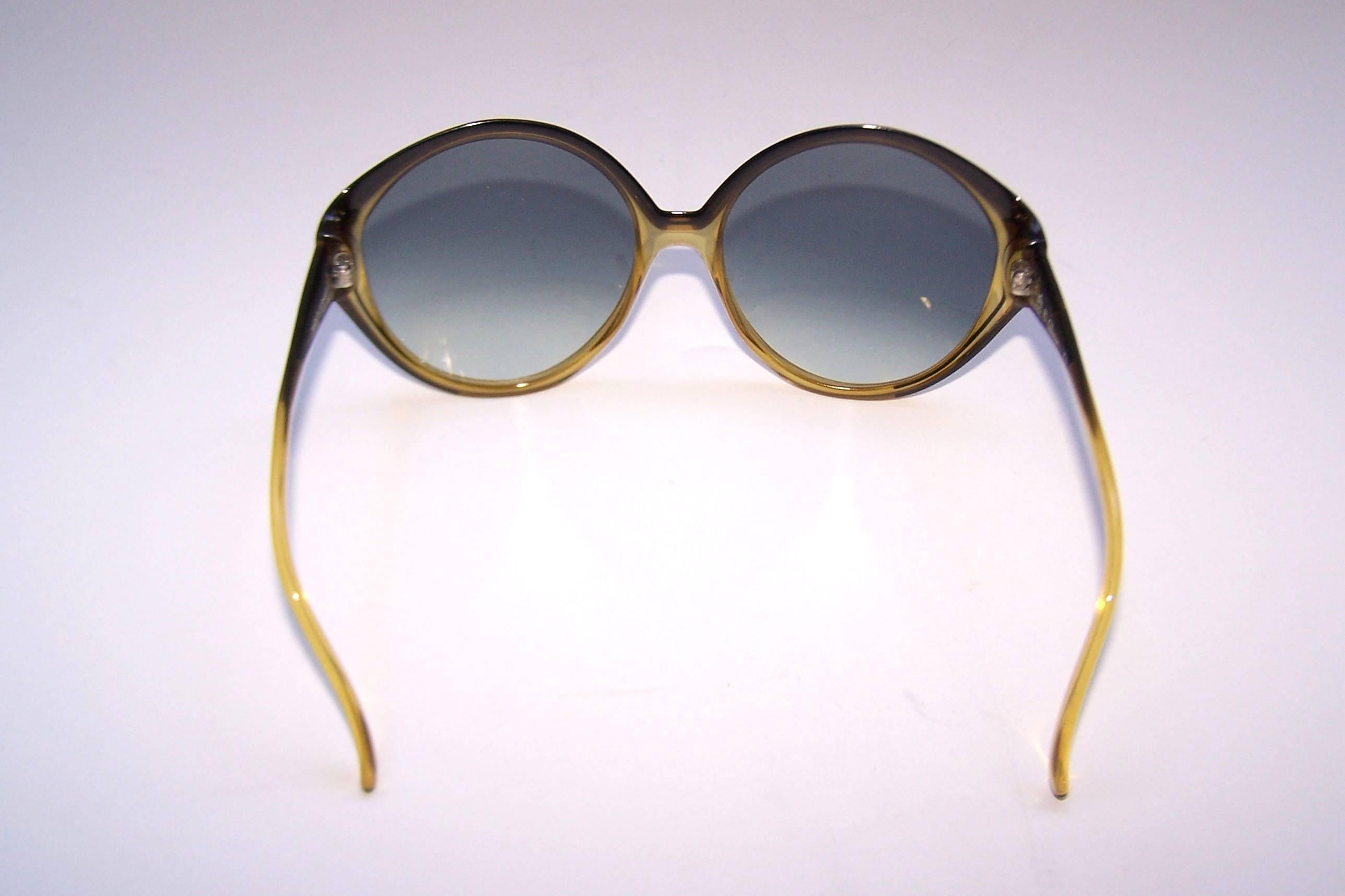 Oversized 1970's Christian Dior Optyl Sunglasses With Gradient Blue Lenses 2