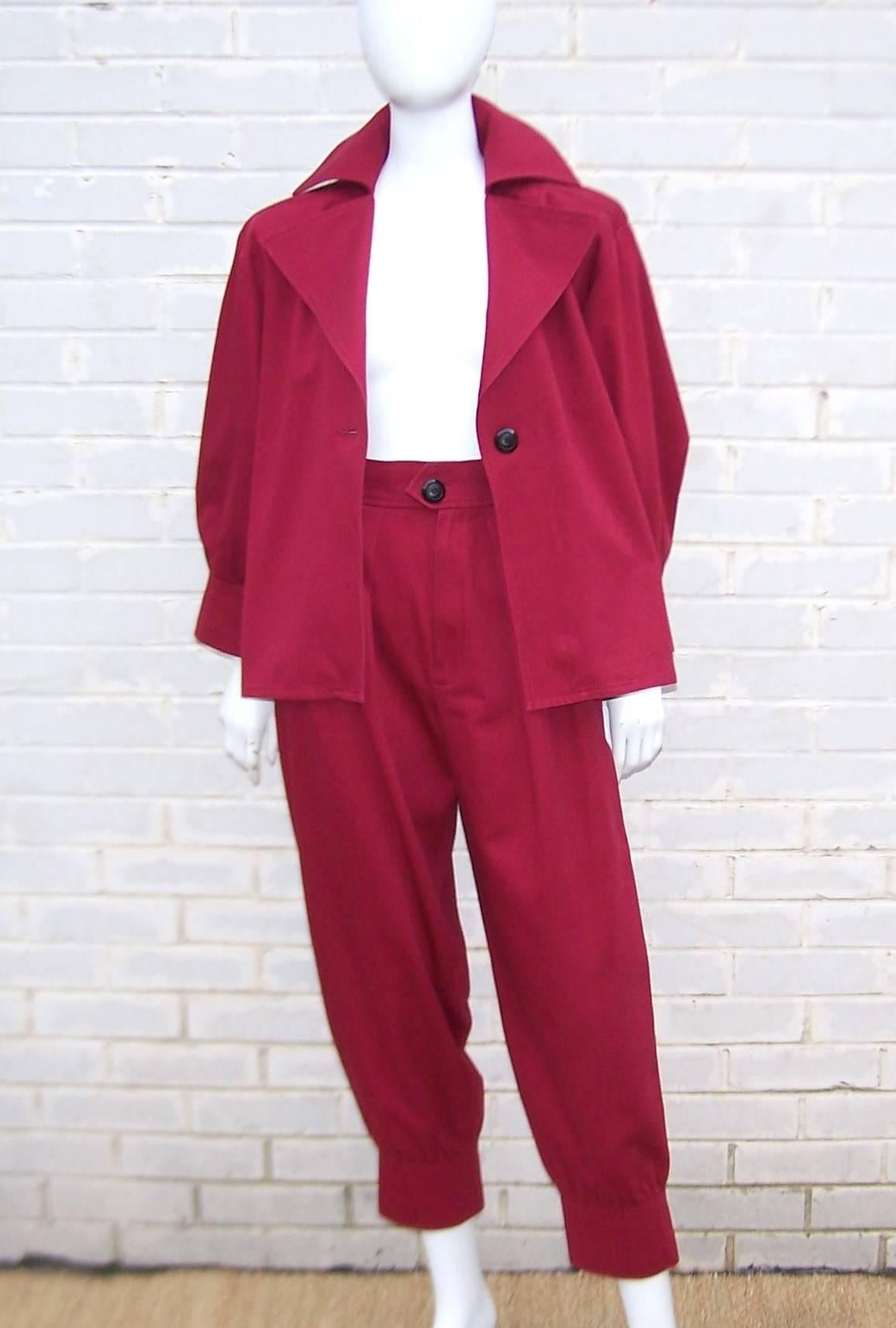 Fab C.1980 Yves Saint Laurent Rive Gauche Two Piece Play Pant Suit In Excellent Condition In Atlanta, GA