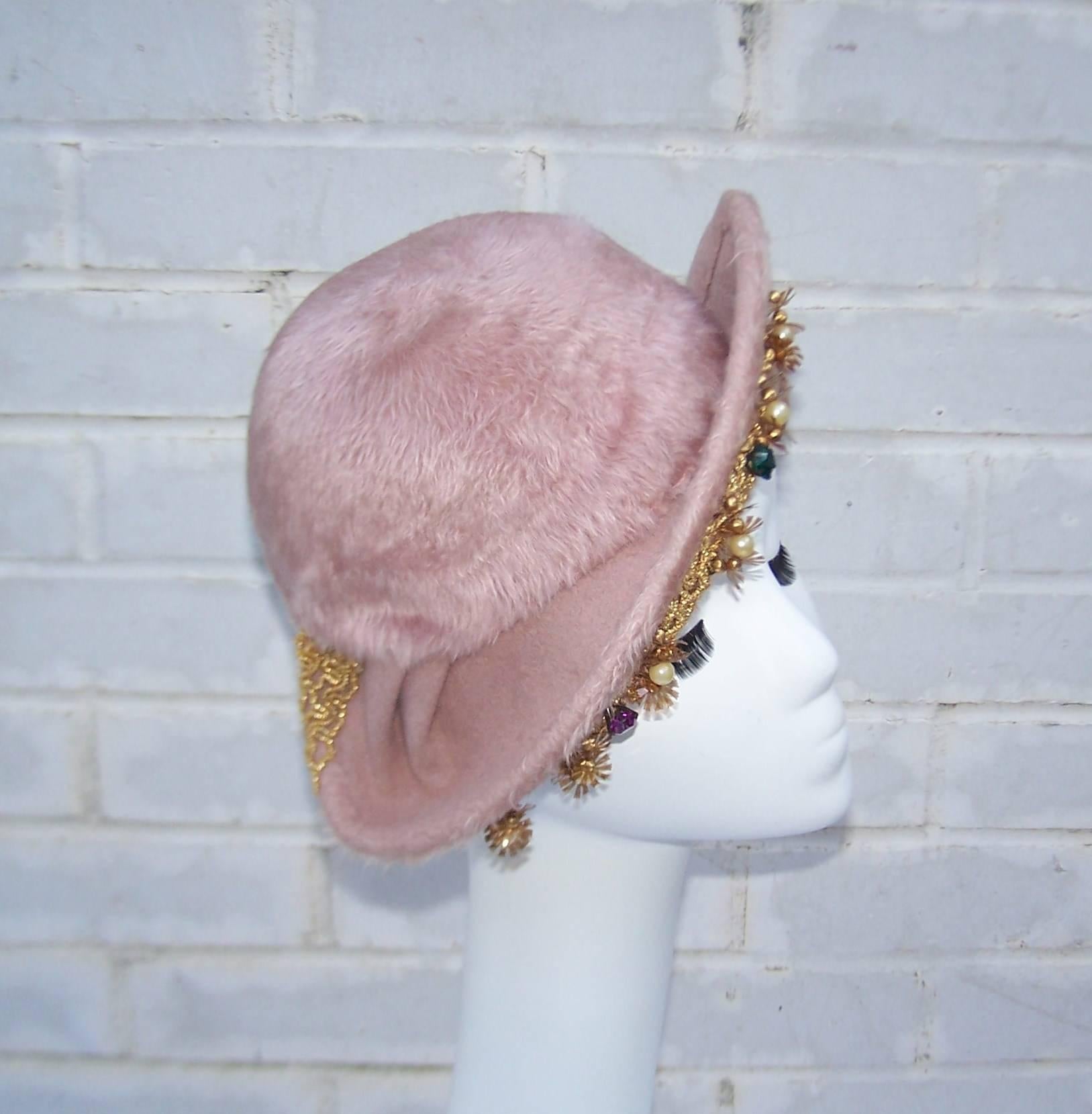 Ella Buchanan Gunn Mauve Mohair Wool Hat With Beaded Brim In Good Condition In Atlanta, GA