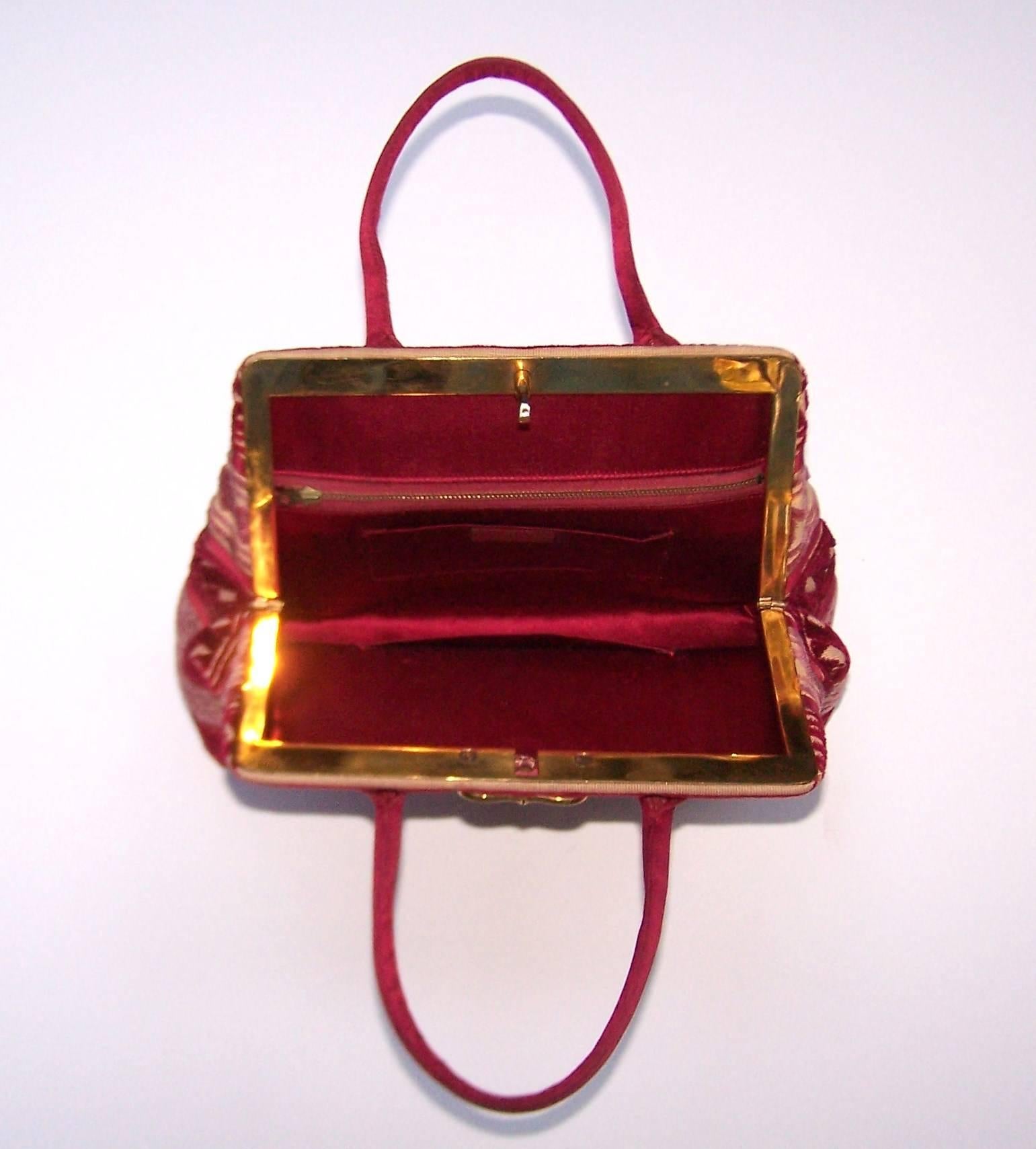 1950's Roberta Di Camerino Ruby Red Graphic Cut Velvet Handbag 5