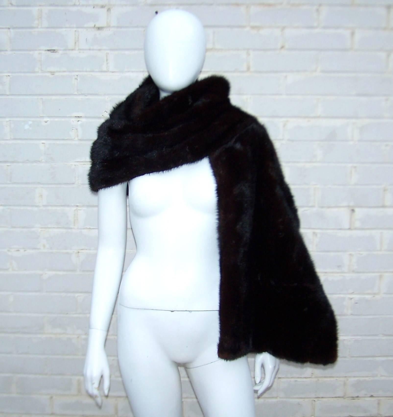 Chic & Glam 1950's Pierre Balmain étole en fourrure de vison noire 3