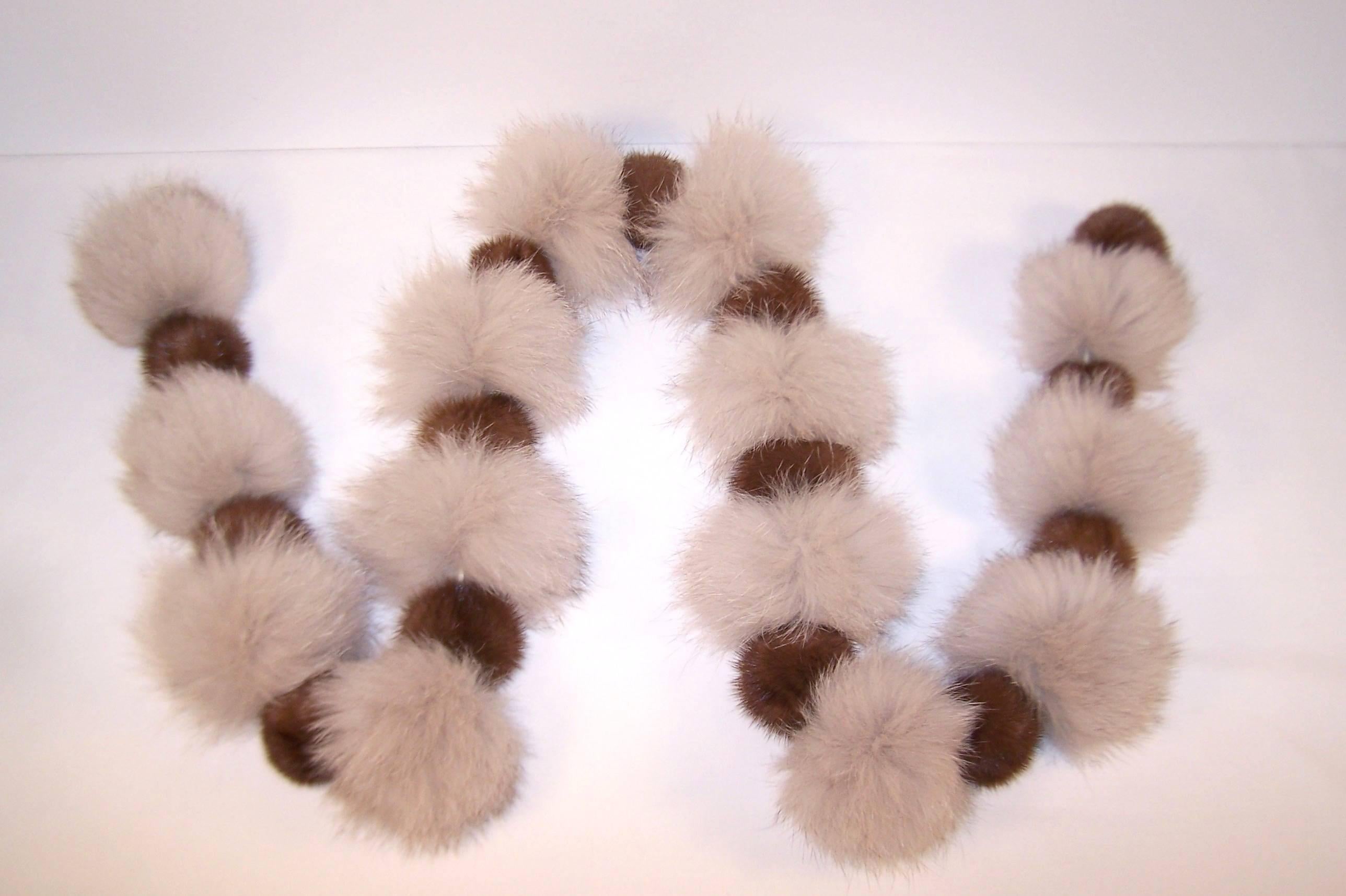 Brown Mink & Fox Fur Pom Pom Neck Scarf, 1990's For Sale 2