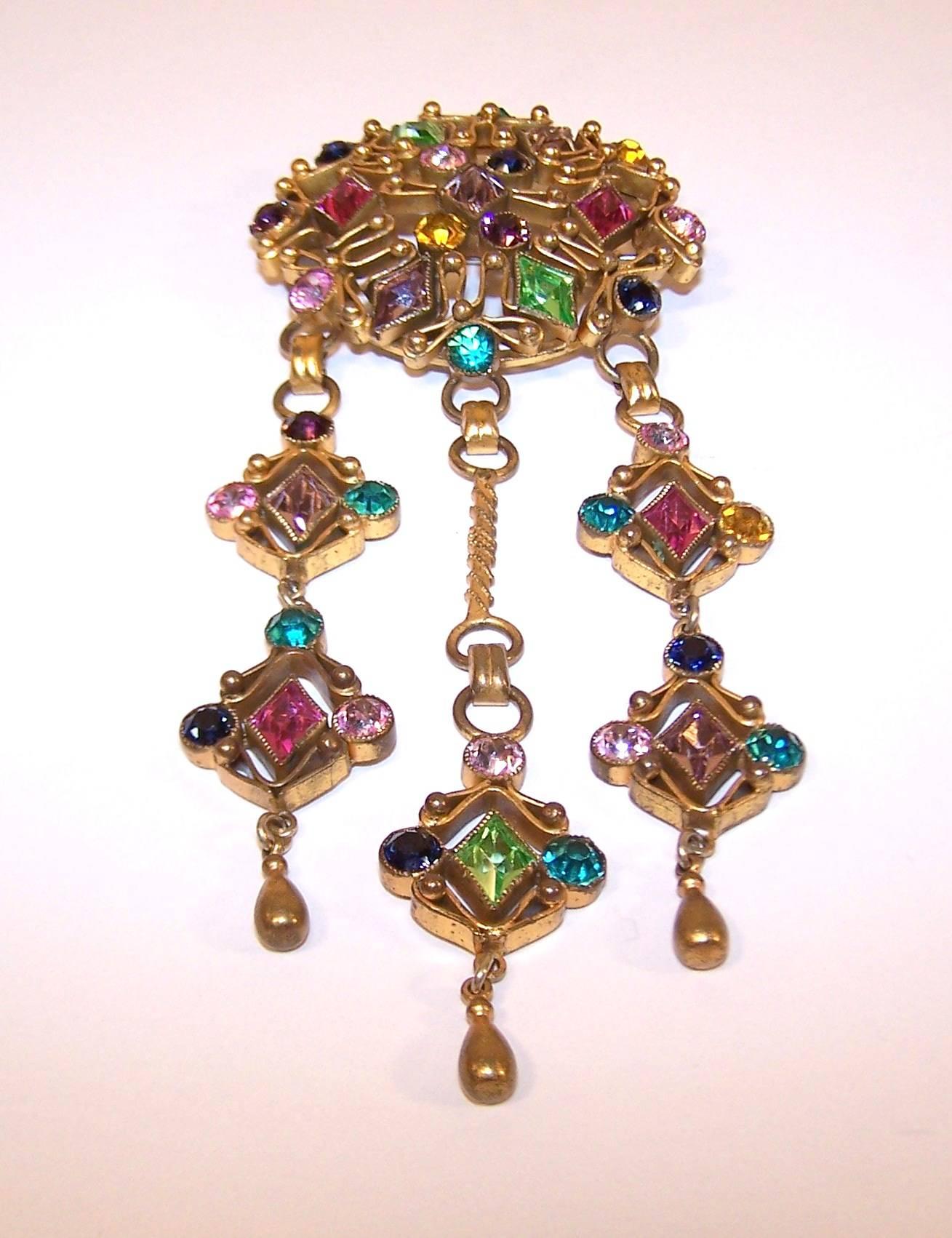 Women's Large C.1940 Ornate Crystal Rhinestone Brooch With Articulated Dangles