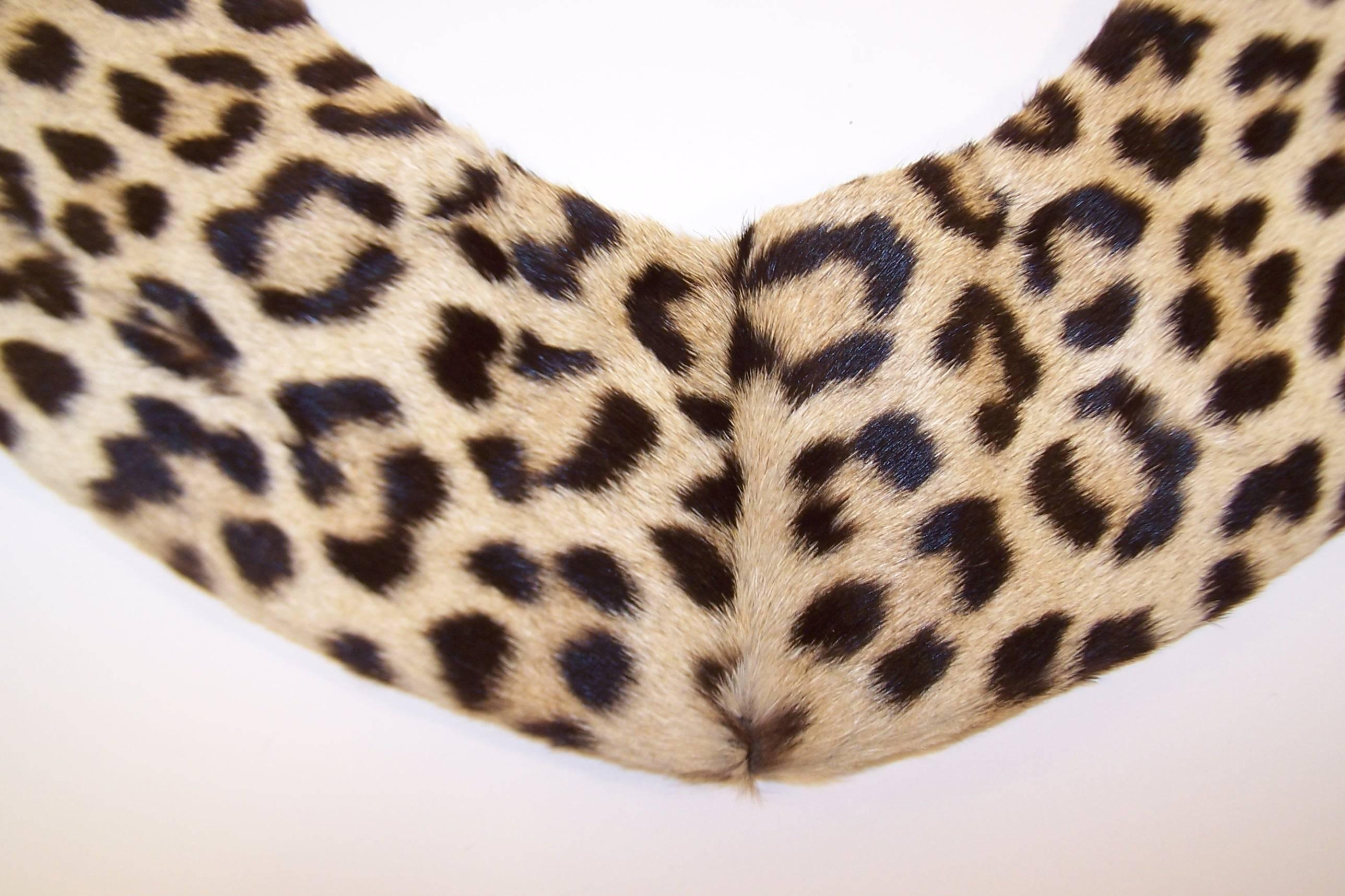 1950's Leopard Print Fur Collar 4