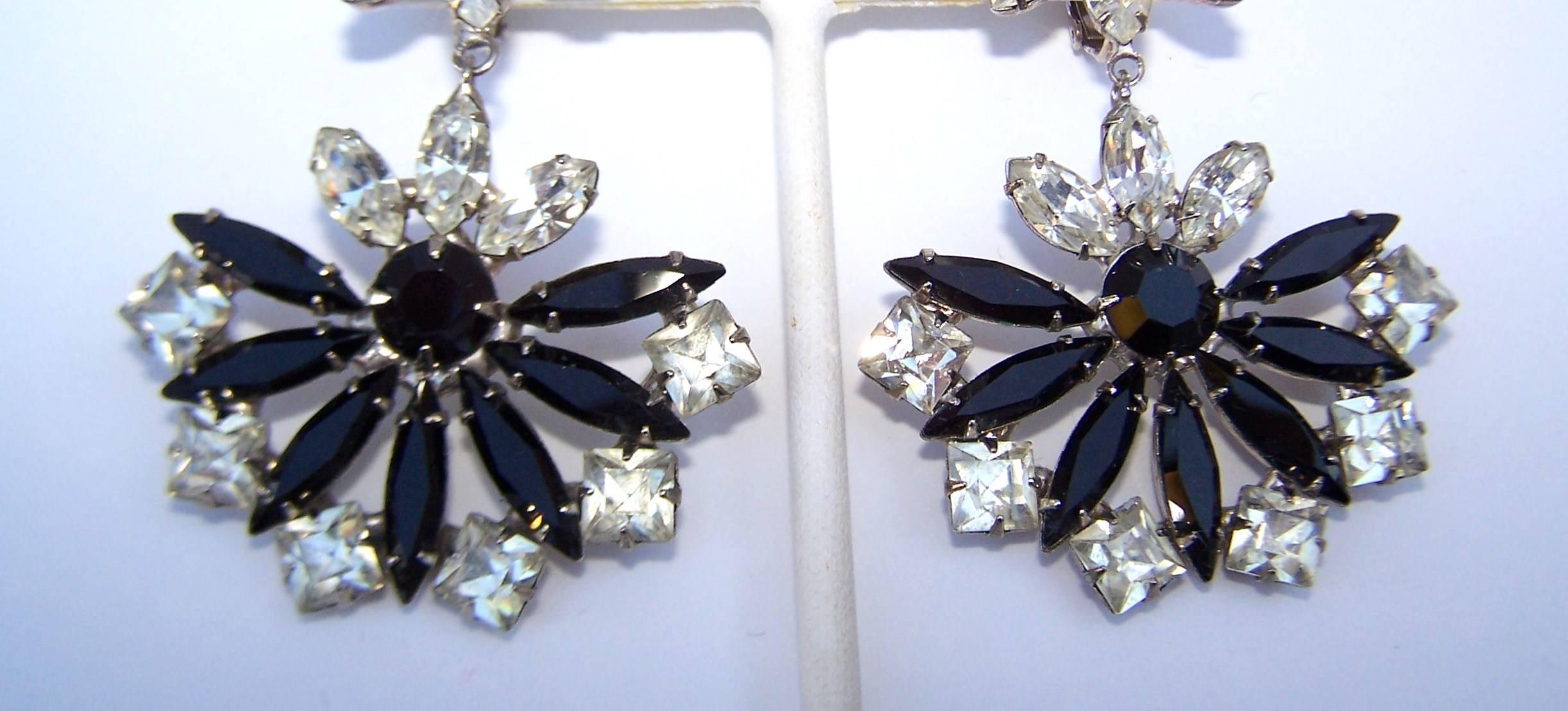 Women's 1970's Art Deco Inspired Black Rhinestone Dangle Earrings 