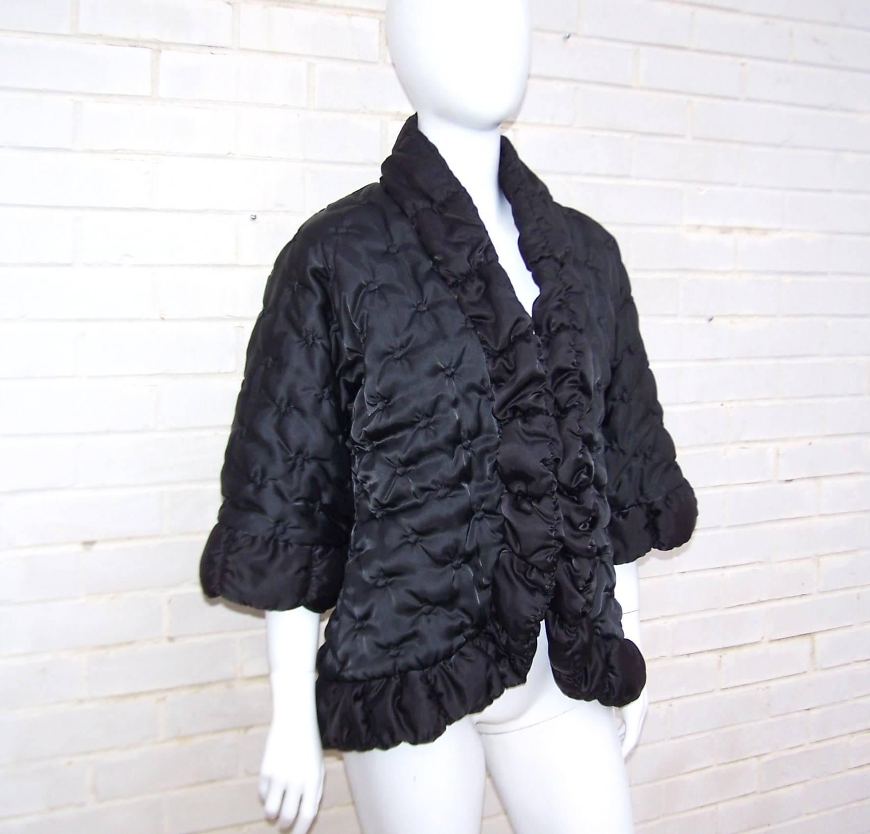 Vintage Odette Barsa Black Quilted Puffer Bed Jacket In Excellent Condition In Atlanta, GA