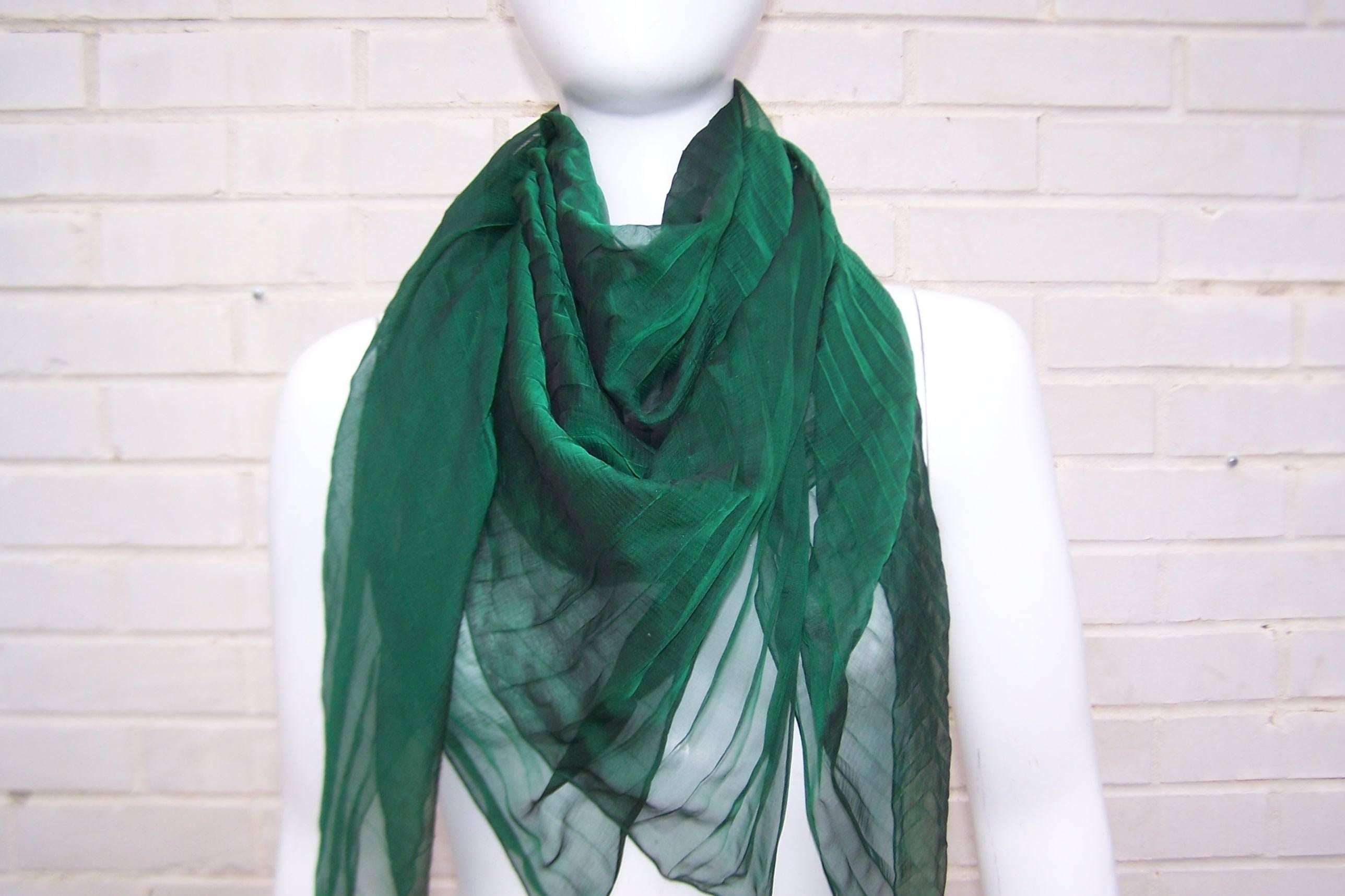 Ethereal C.1990 Sayoko Miyajima Micro Pleated Green Silk Chiffon Scarf 3