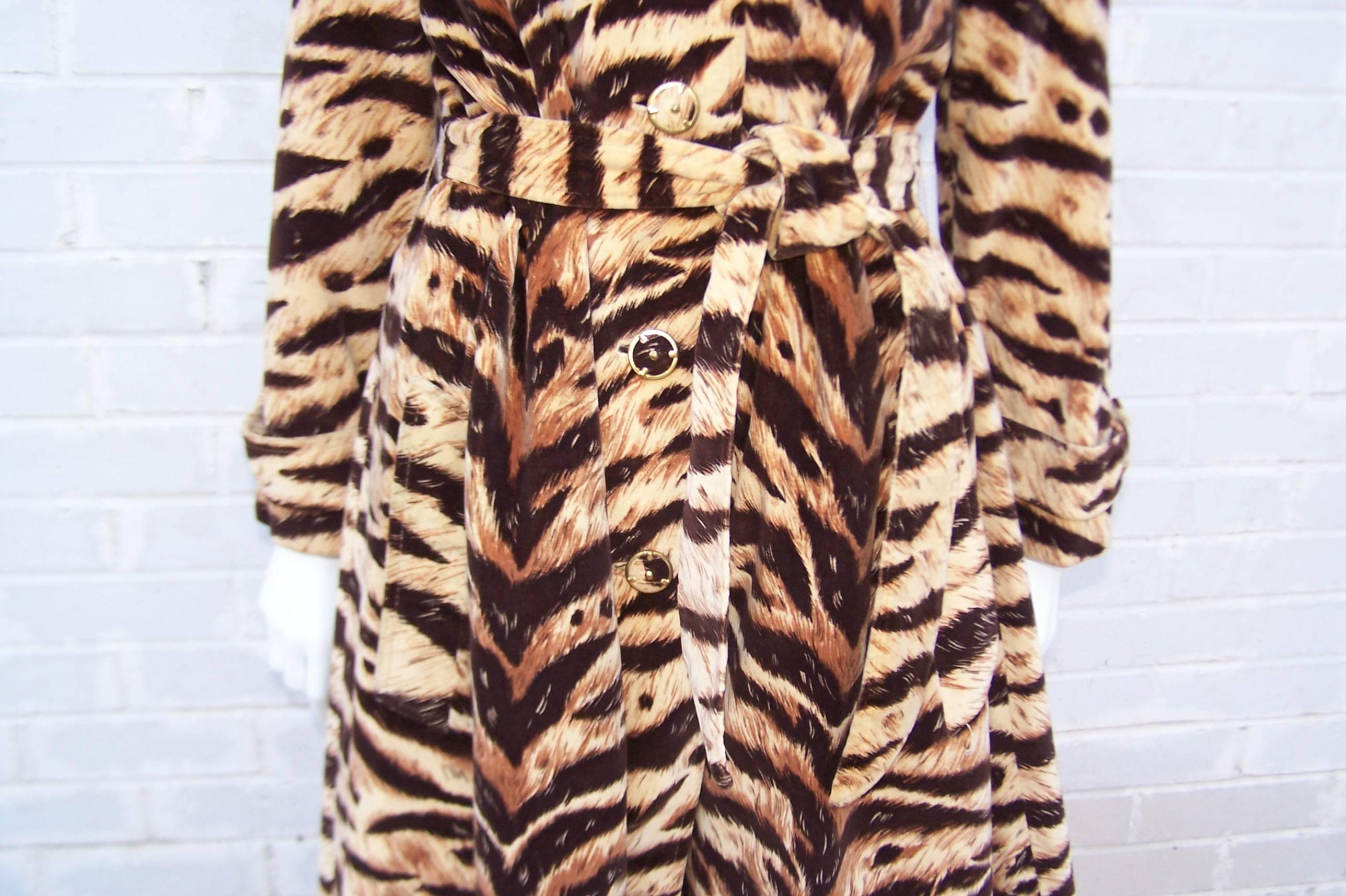 Wild 1970's Count Romi Tiger Print Velveteen Trench Coat In Excellent Condition In Atlanta, GA