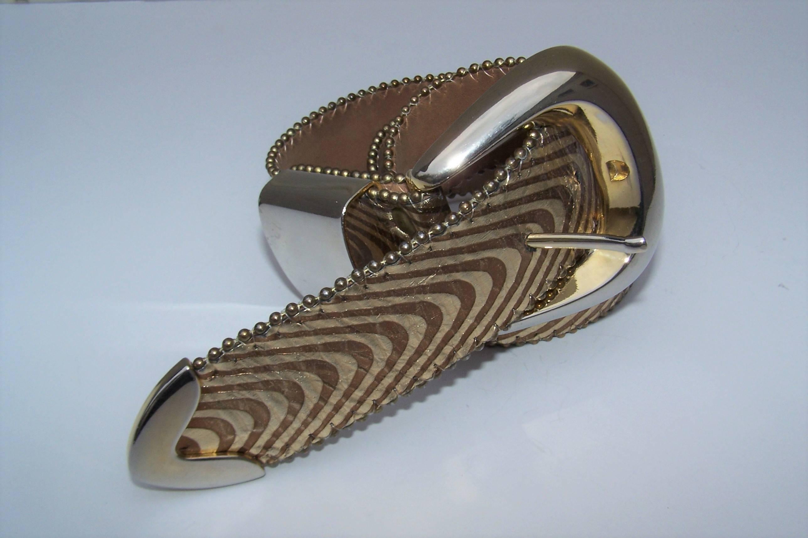 1980's Op Art Textural Gold Leather Belt  2