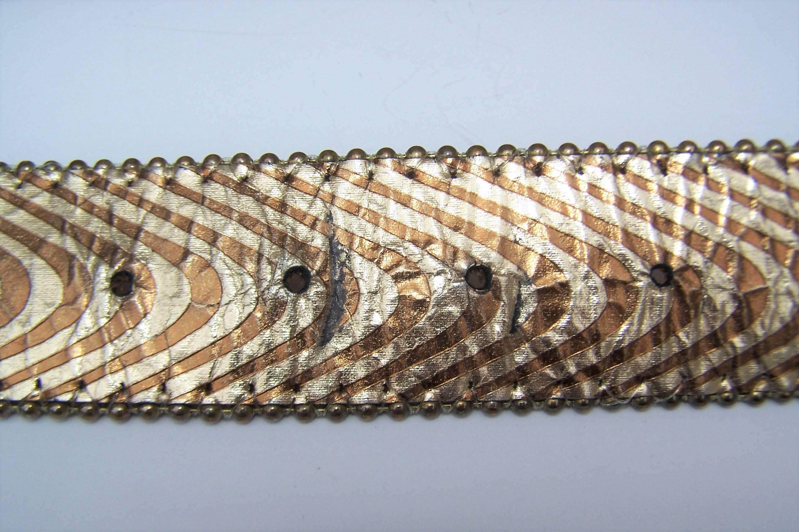 1980's Op Art Textural Gold Leather Belt  4