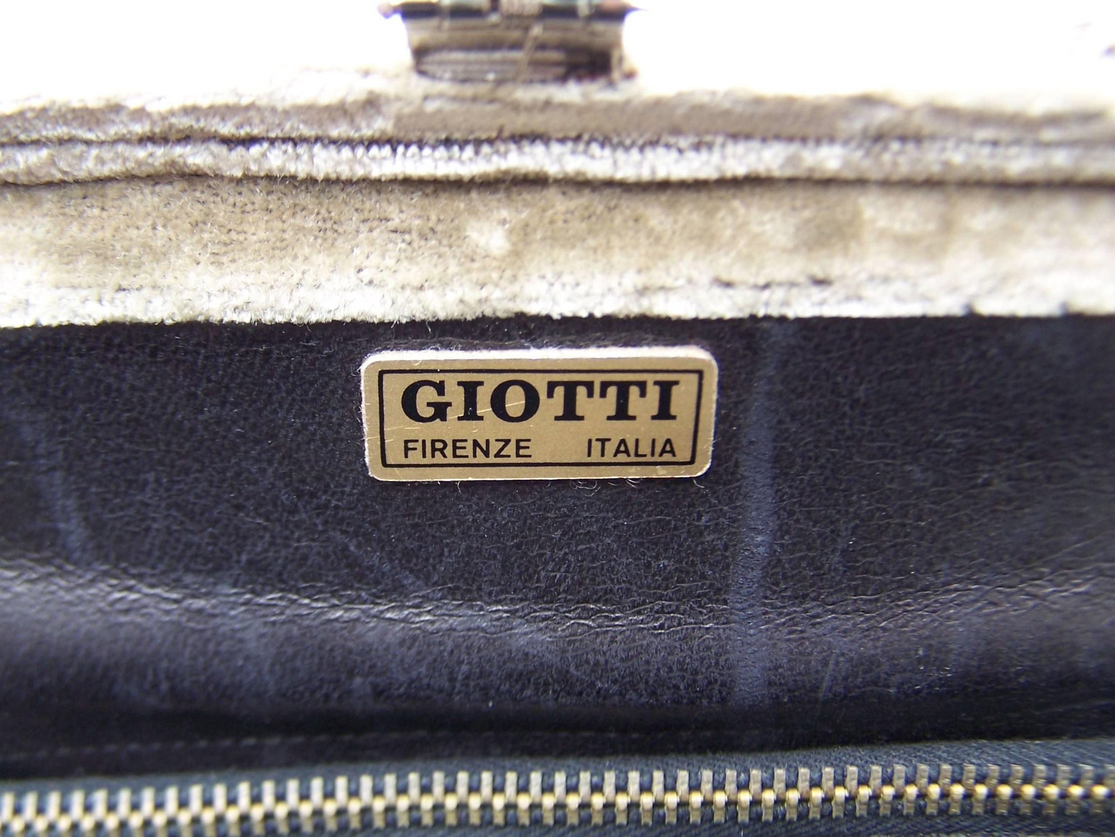 Plush 1960's Giotti Italian Taupe Velvet Trompe L'oeil Handbag 4