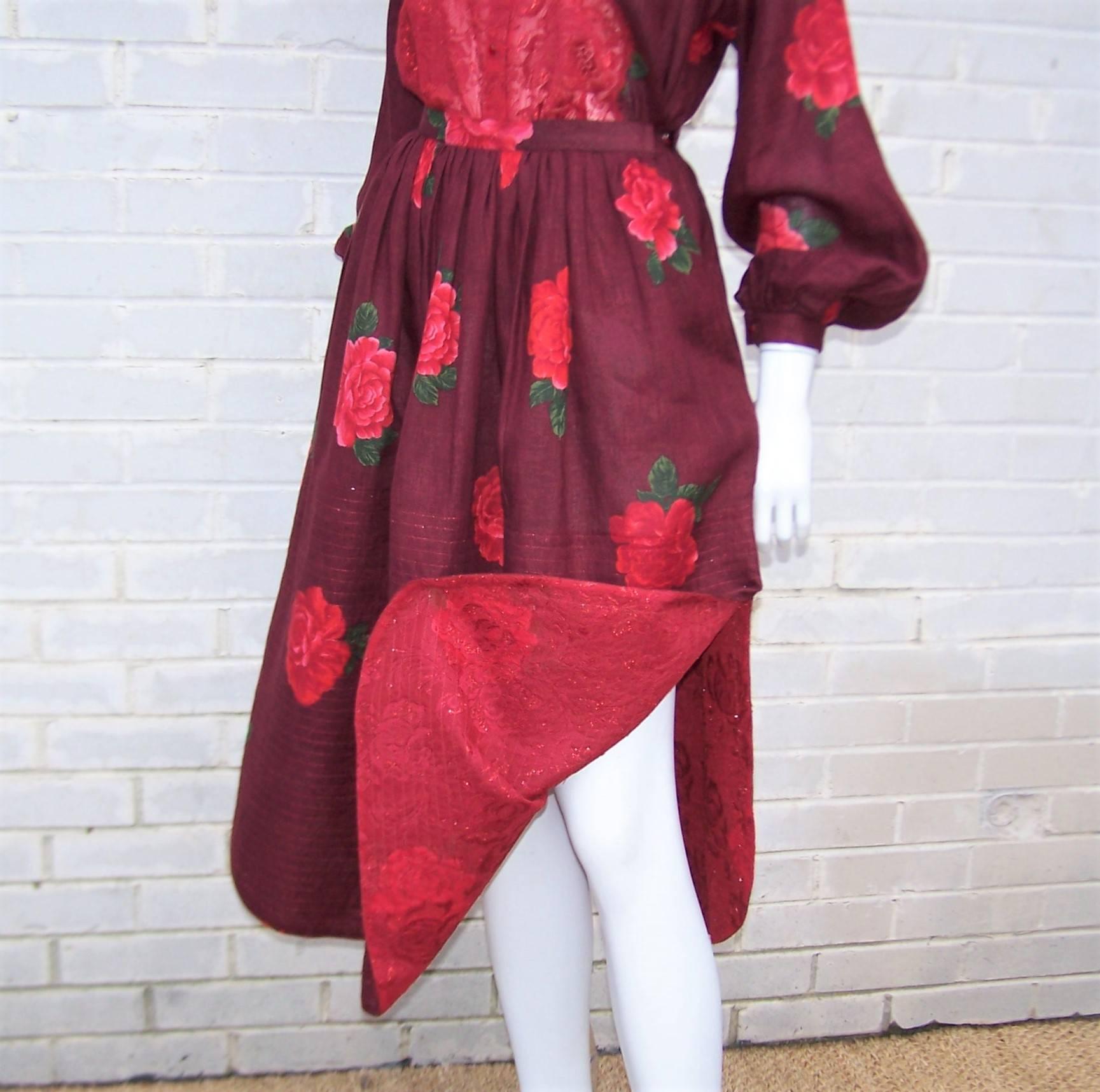 1970's Geoffrey Beene Linen Skirt Set With Red Lace & Roses 3
