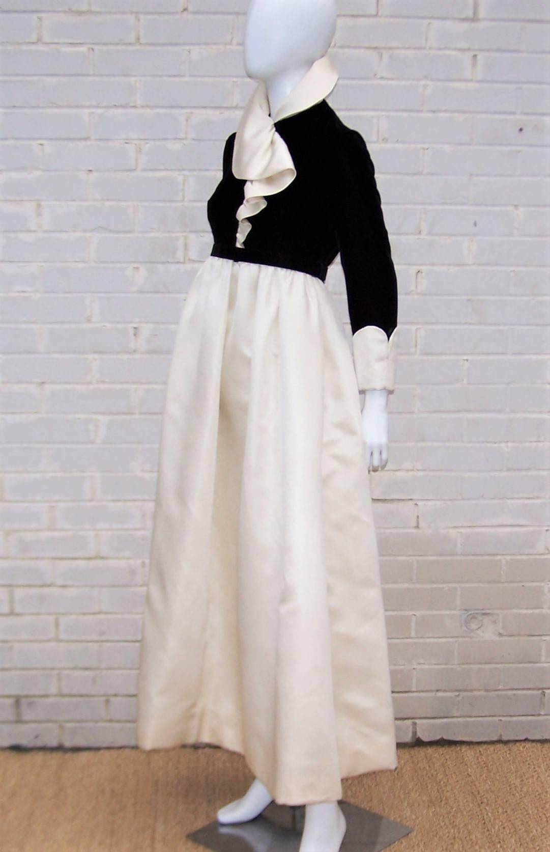 Women's Fab 1960's Geoffrey Beene Black Velvet & Ivory Satin Evening Dress