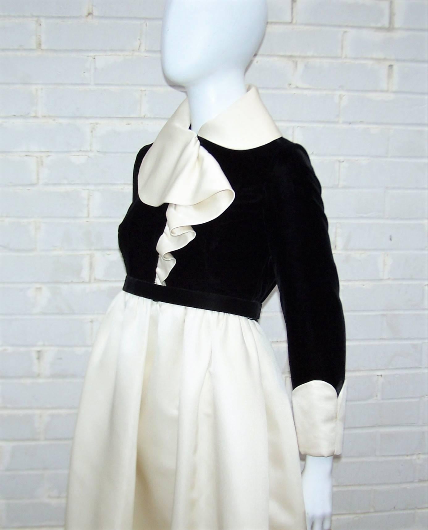 Fab 1960's Geoffrey Beene Black Velvet & Ivory Satin Evening Dress 3
