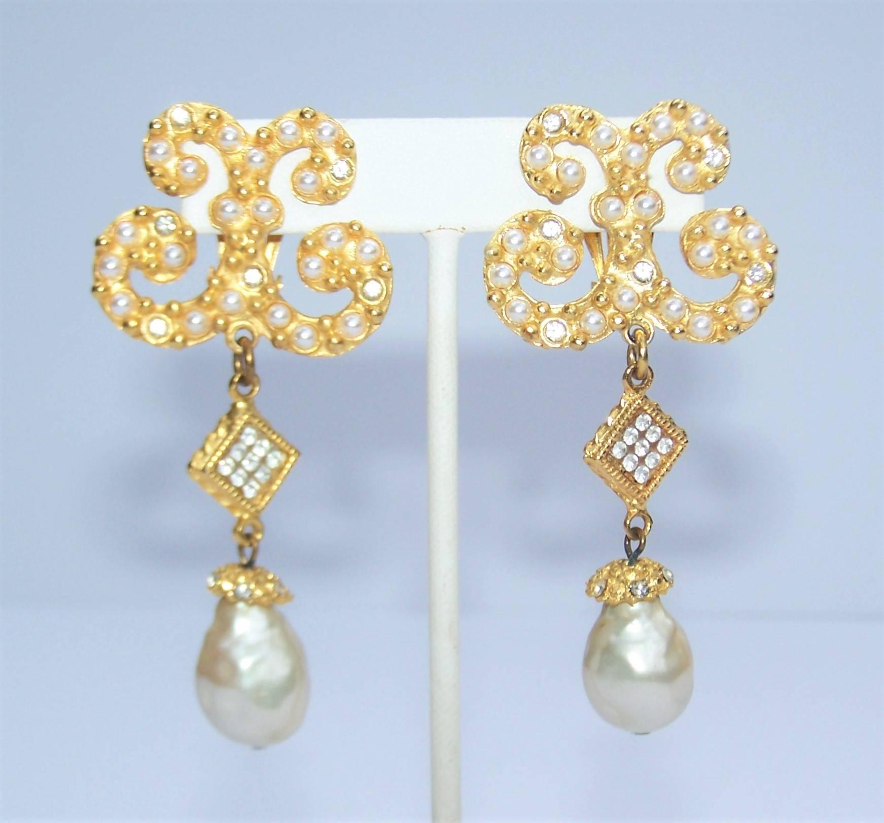 Baroque Revival Glam 1980's Gerard Yosca Gold Tone Pearl Dangle Earrings
