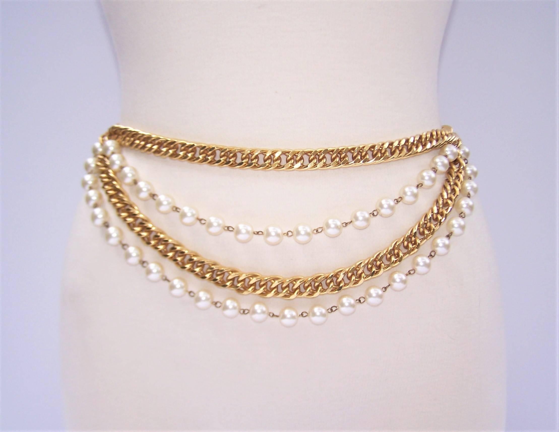 chain belt with pearls