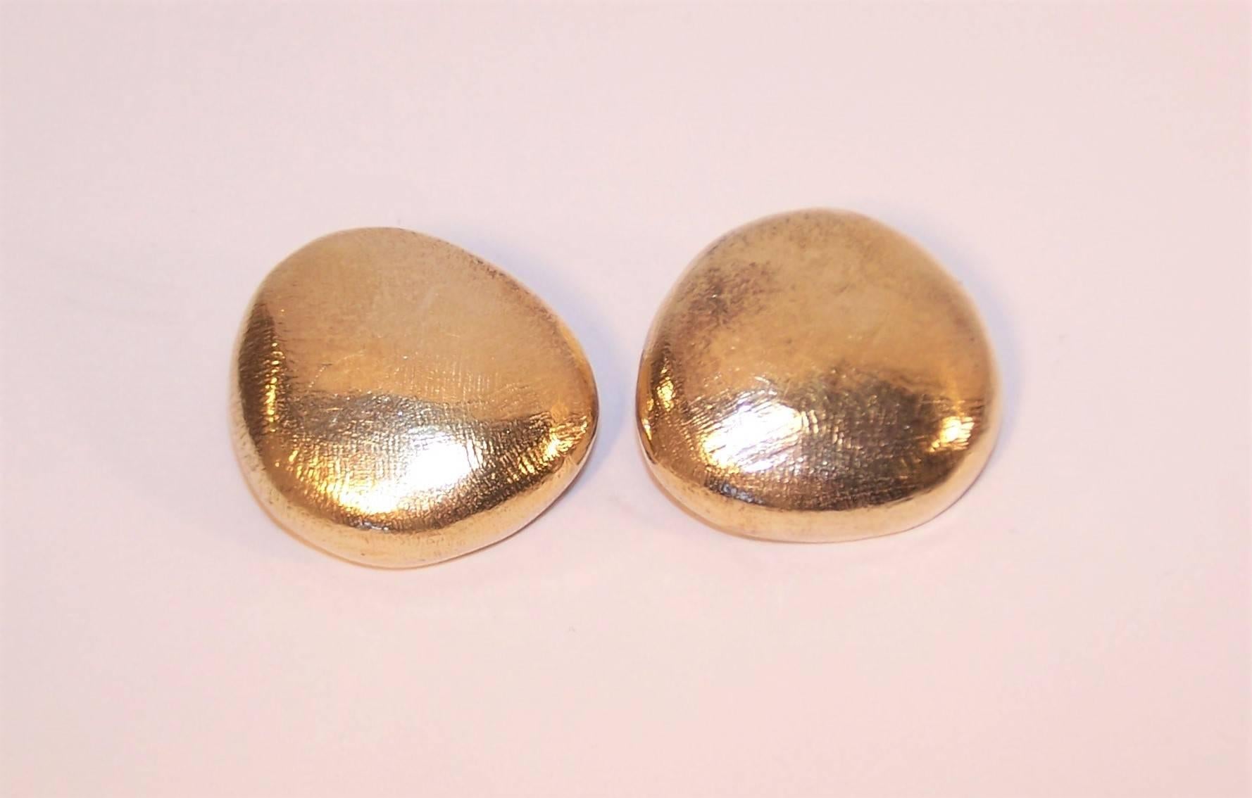 Artisan C.1990 John Iversen Sterling Silver Vermeil Pebble Earrings