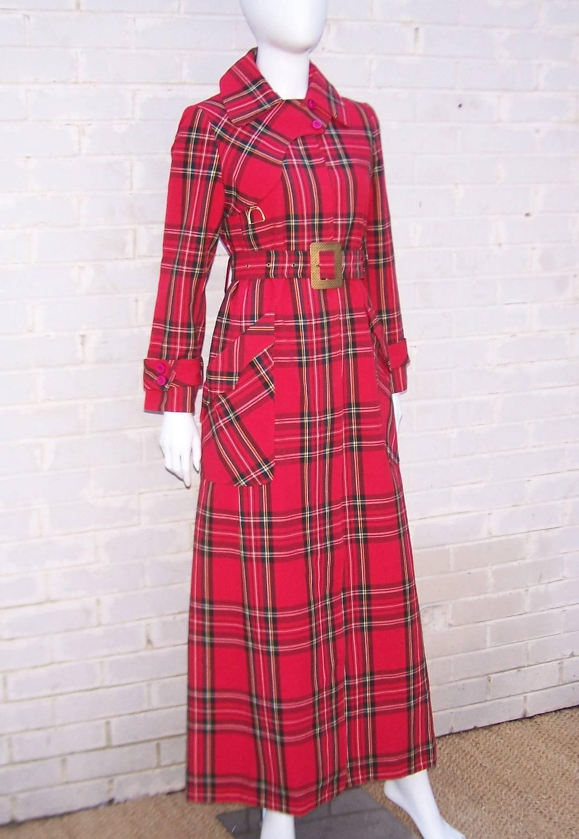 A little bit of punk and a little bit of prep wrapped up into a whole lotta coat!  This adorable red tartan plaid maxi coat by Fairbrooke has the classic details of a trench including an all season canvas weight.  The tall and slim design pairs well