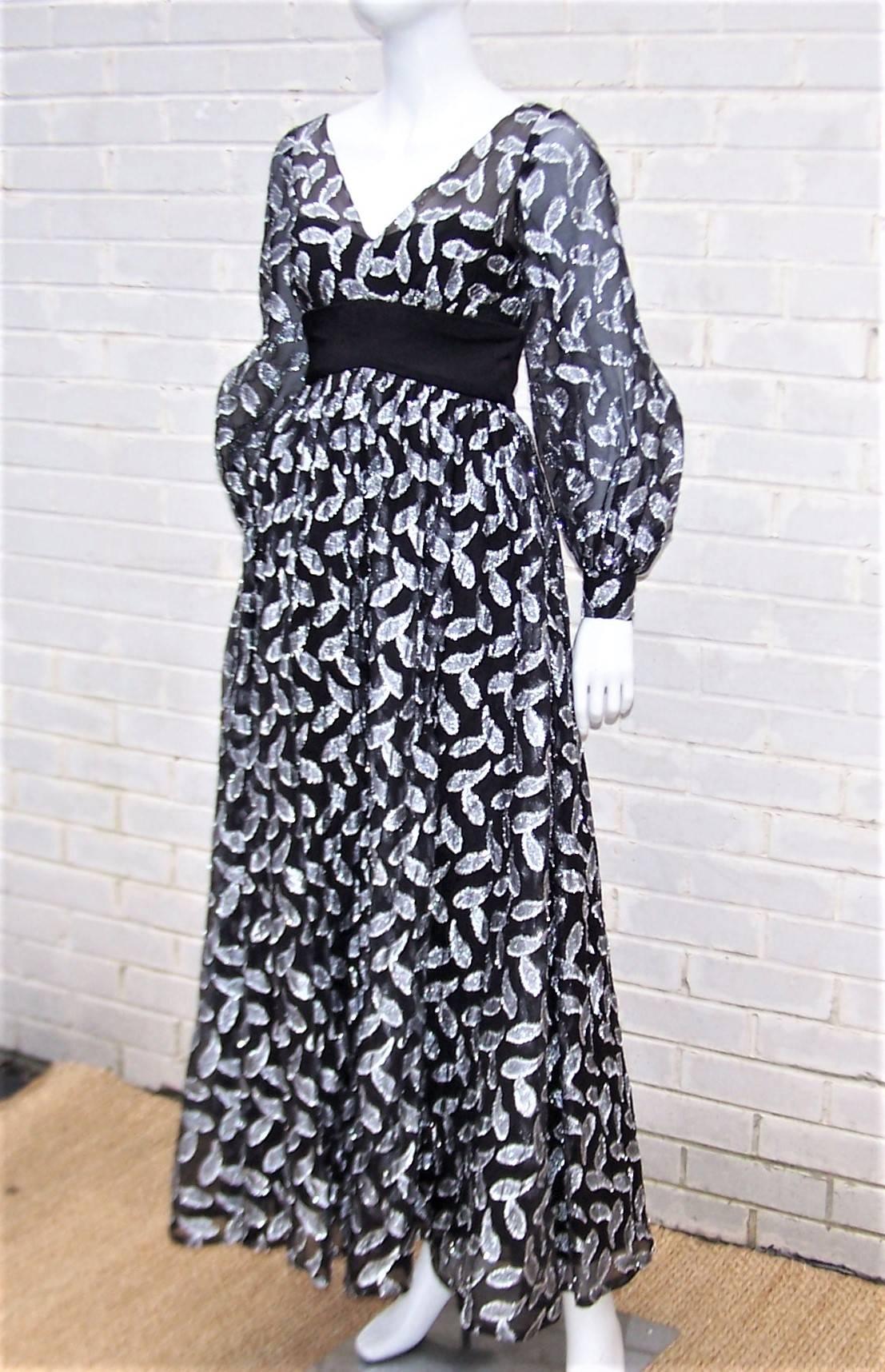 Women's C.1970 Saks Fifth Avenue Black & Silver Metallic Evening Dress
