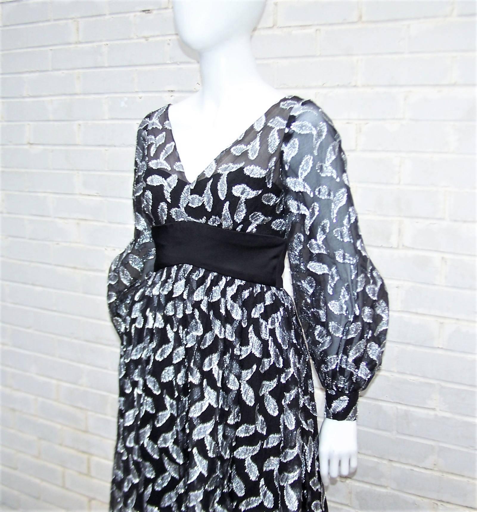 C.1970 Saks Fifth Avenue Black & Silver Metallic Evening Dress 3
