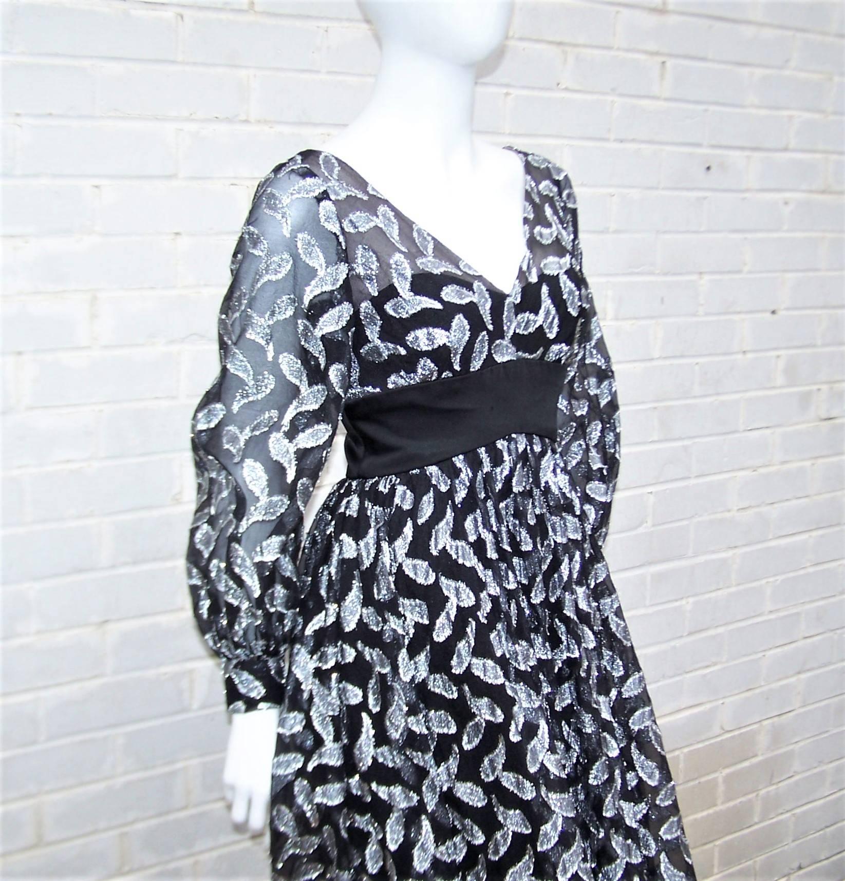C.1970 Saks Fifth Avenue Black & Silver Metallic Evening Dress 4