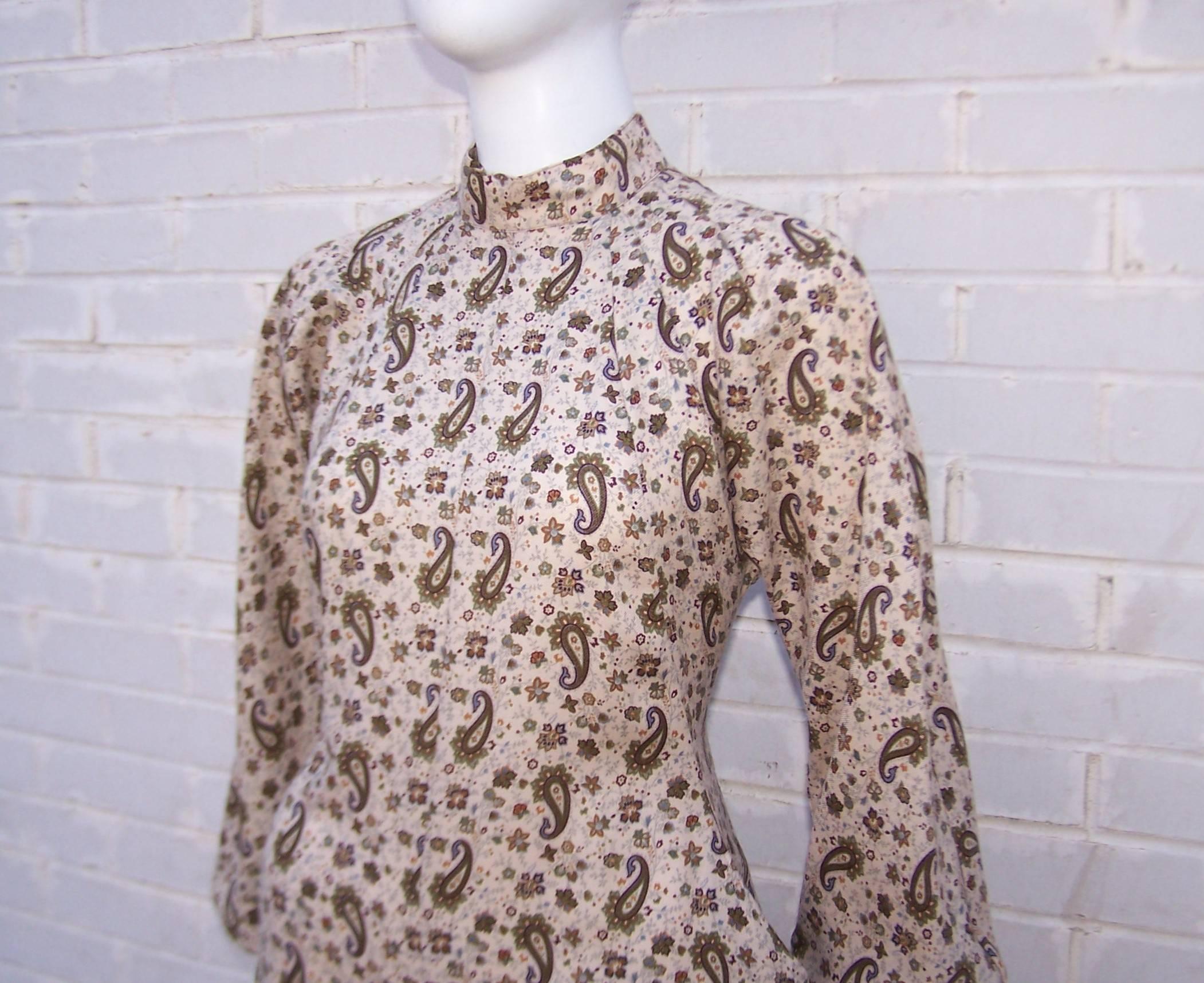Fun 1970's Laura Biagiotti Romper Jumpsuit With Paisley Print In Excellent Condition In Atlanta, GA