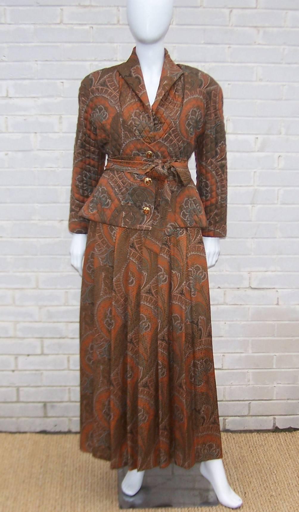 There are no less than four pieces to mix and match with this versatile Carolyne Roehm ensemble...maxi dress, jacket, cummerbund belt and sash.  All pieces are an English style paisley jacquard print in autumnal colors...browns, orange, turquoise
