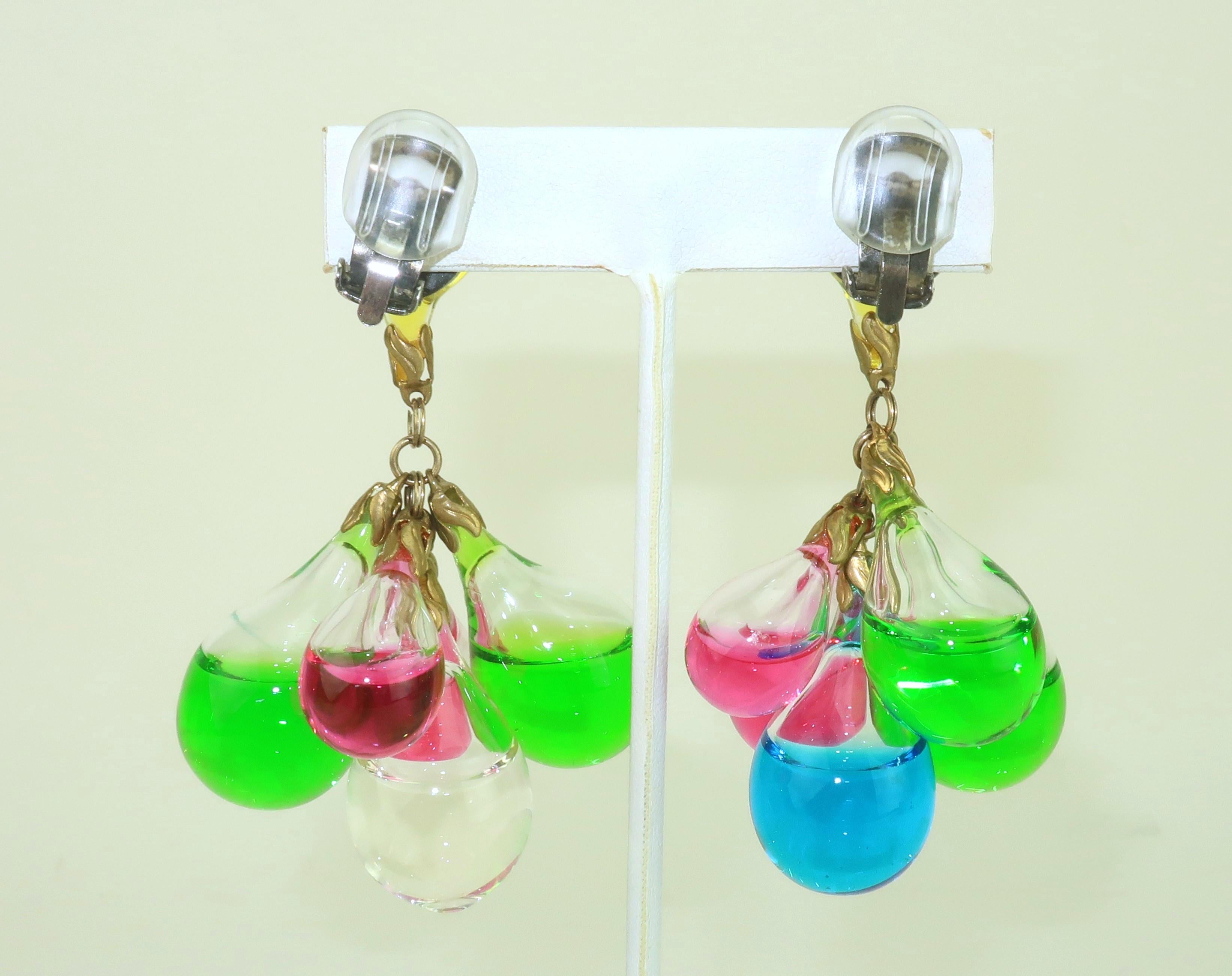 De las mujeres Pendientes ampolla de cristal de colores, años 70