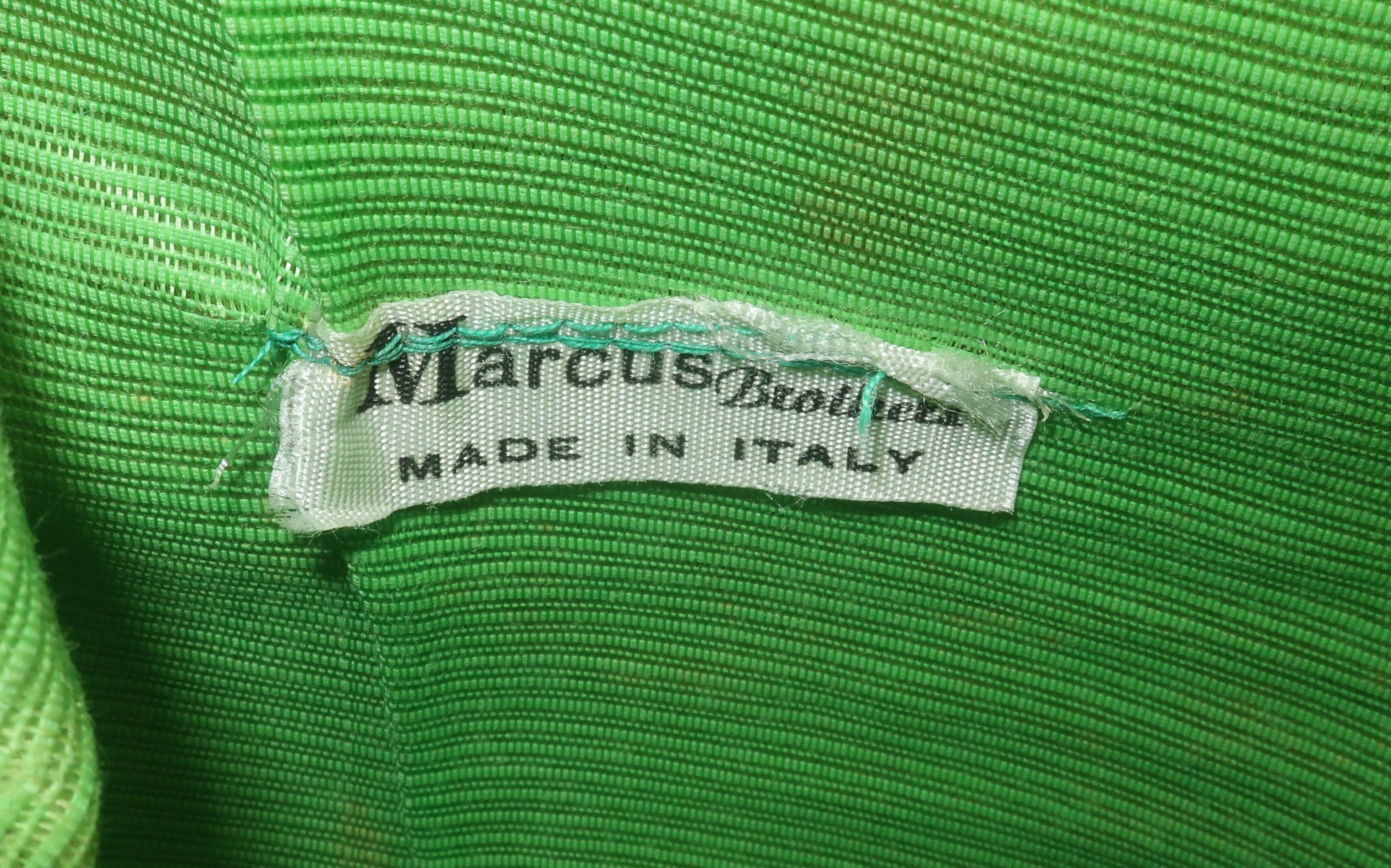 Marcus Brothers Italian Green Beaded Straw Handbag, C.1960 en vente 5
