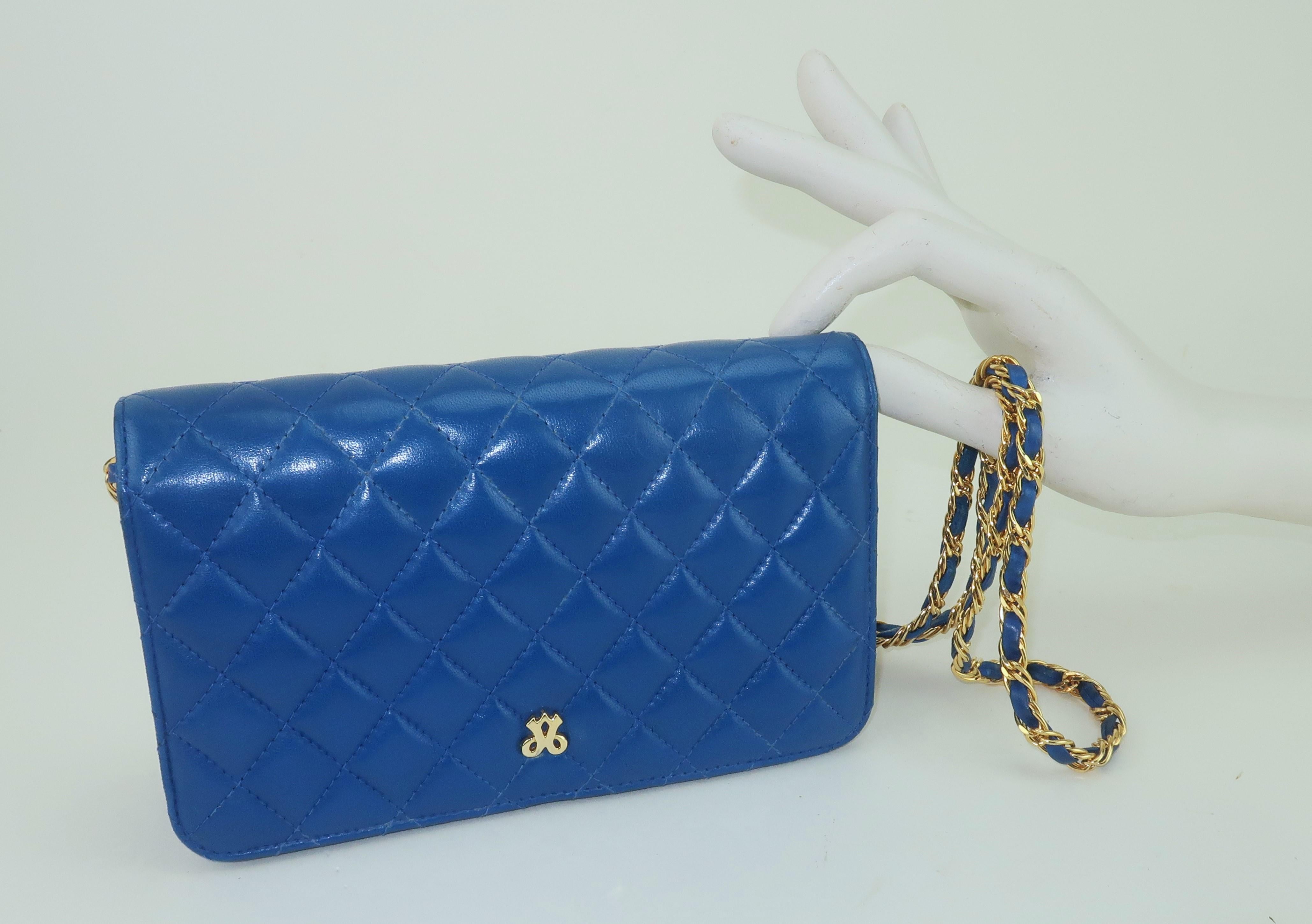 JAY HERBERT Borsa in pelle trapuntata blu reale con manico a catena, anni '80 in vendita 6