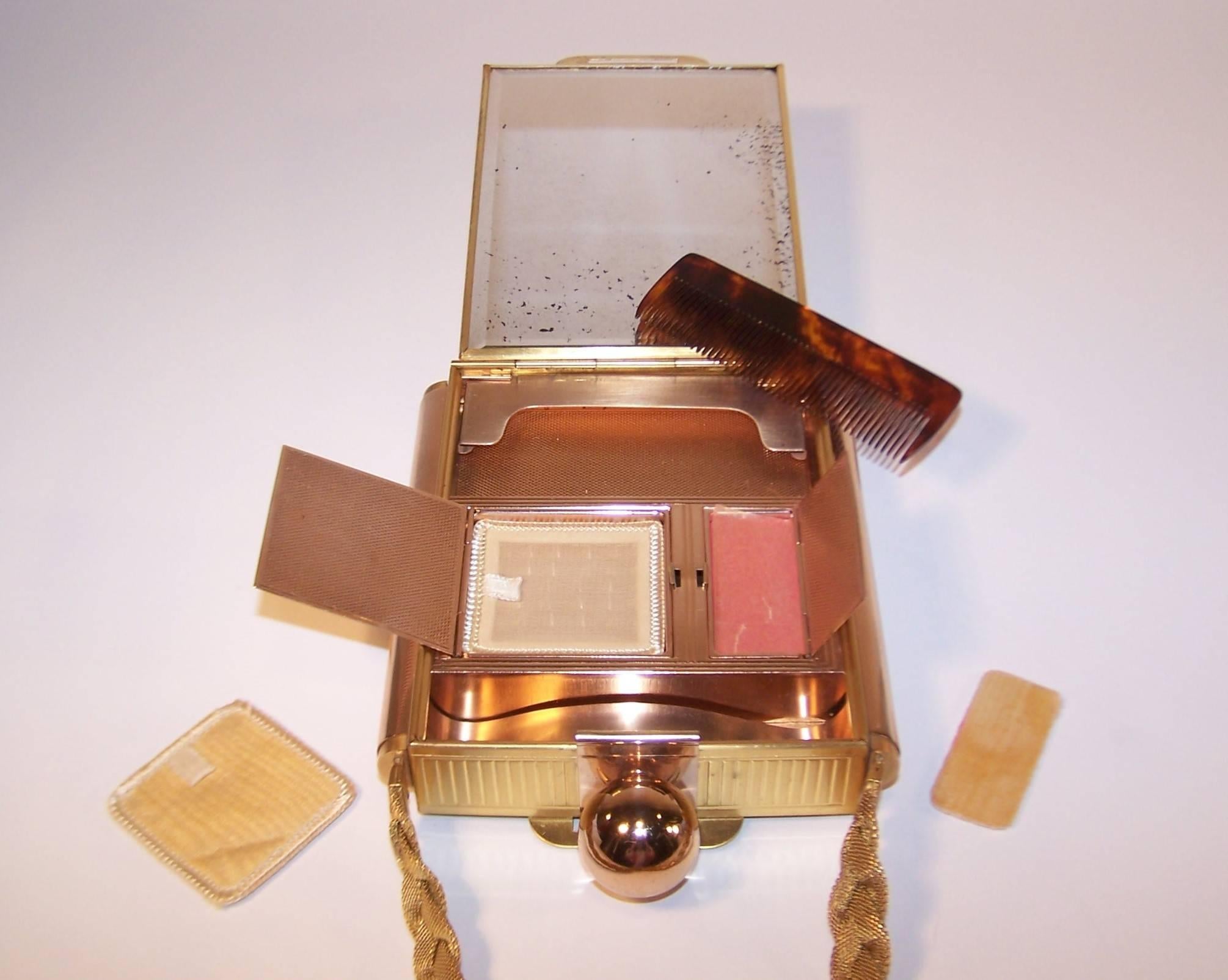 Brown C.1950 Evans Tri Color Metal Powder Compact Handbag