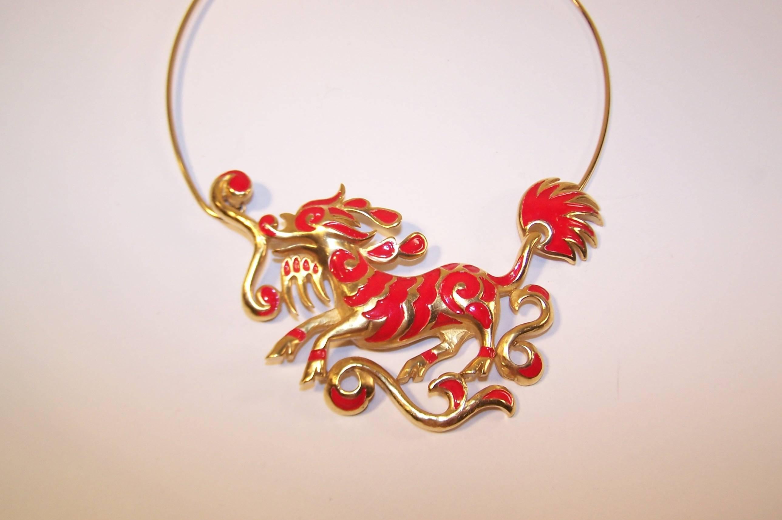 Exotic C.1970 Crown Trifari Dragon Foo Dog Collar Necklace In Excellent Condition In Atlanta, GA