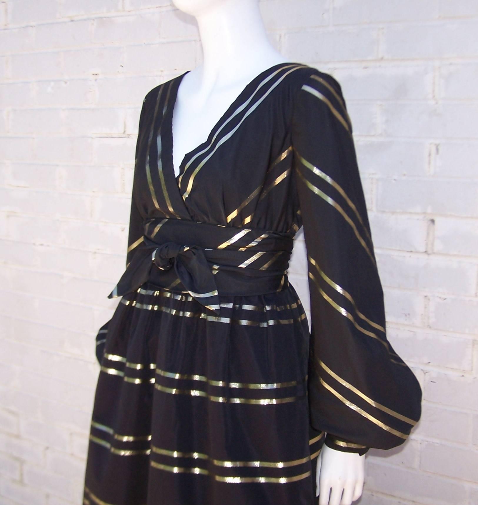 Fabulous 1960's Kiki Hart Black & Gold Taffeta Dress 2