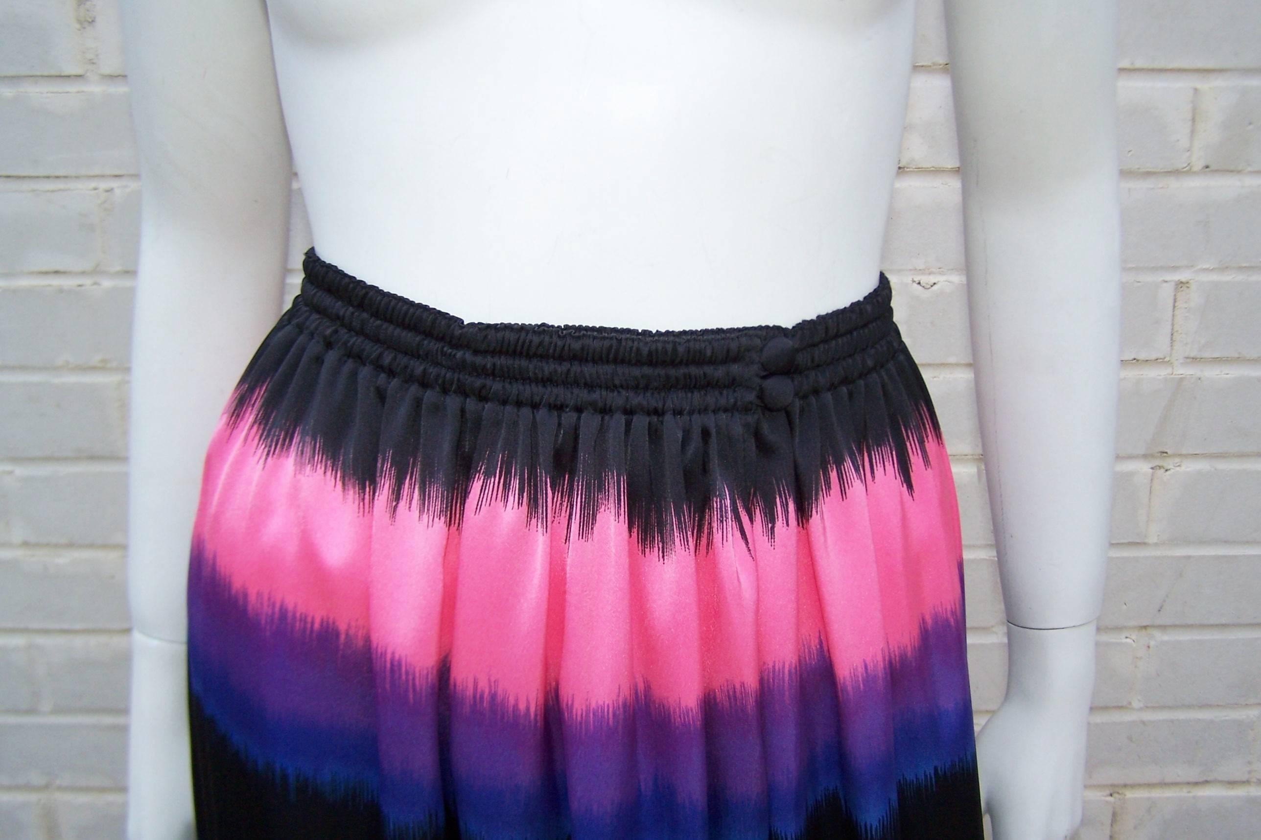 1970's Gottex Wrap Skirt Beach Wear Bathing Suit Cover Up In Excellent Condition In Atlanta, GA