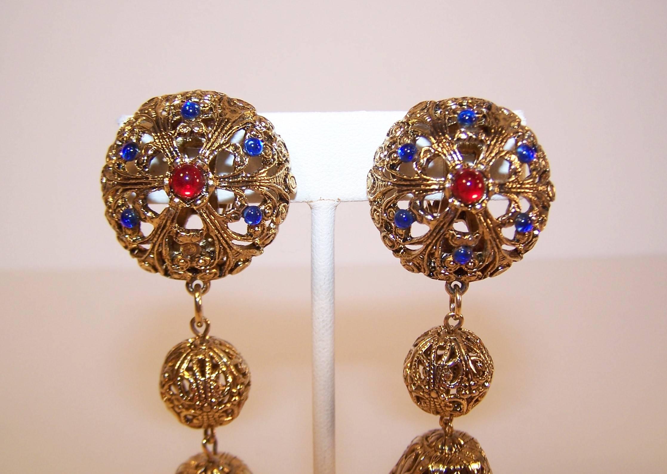 Exotic C.1980 Gem-Craft Filigree Drop Dangle Clip On Earrings With Cabochons 1