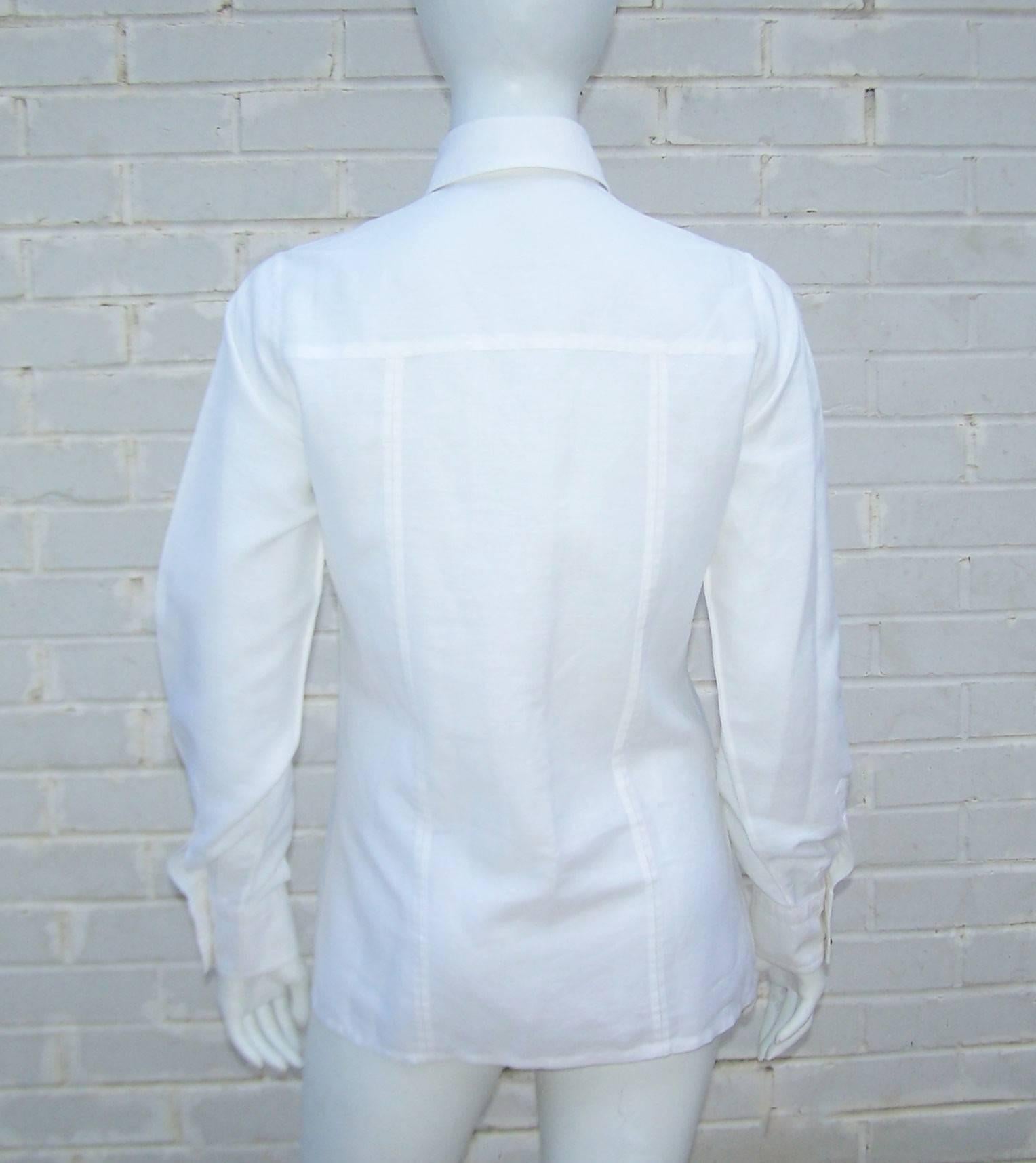 Women's Crisp 1970's Gucci White Linen Shirt With Nautical Enamel Logo Buttons