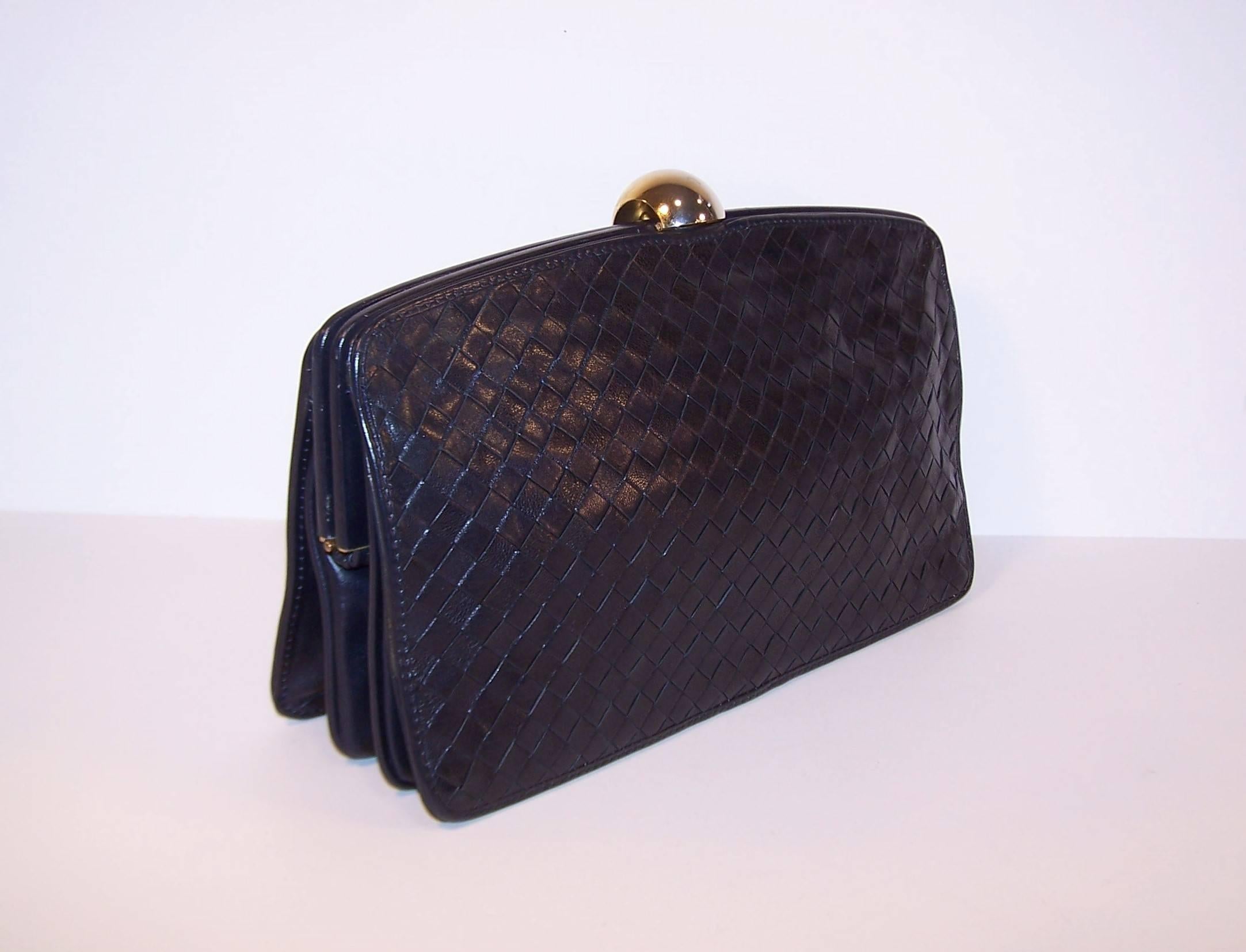 1970's Bottega Veneta Navy Blue Intrecciato Leather Handbag In Good Condition In Atlanta, GA