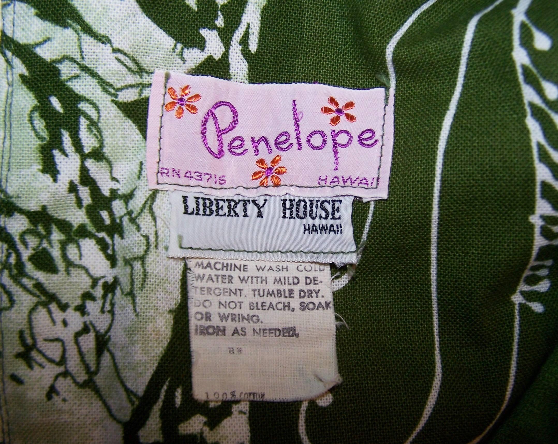 Hawaiian 1970's Liberty House Barkcloth Tiki Cotton Dress  5