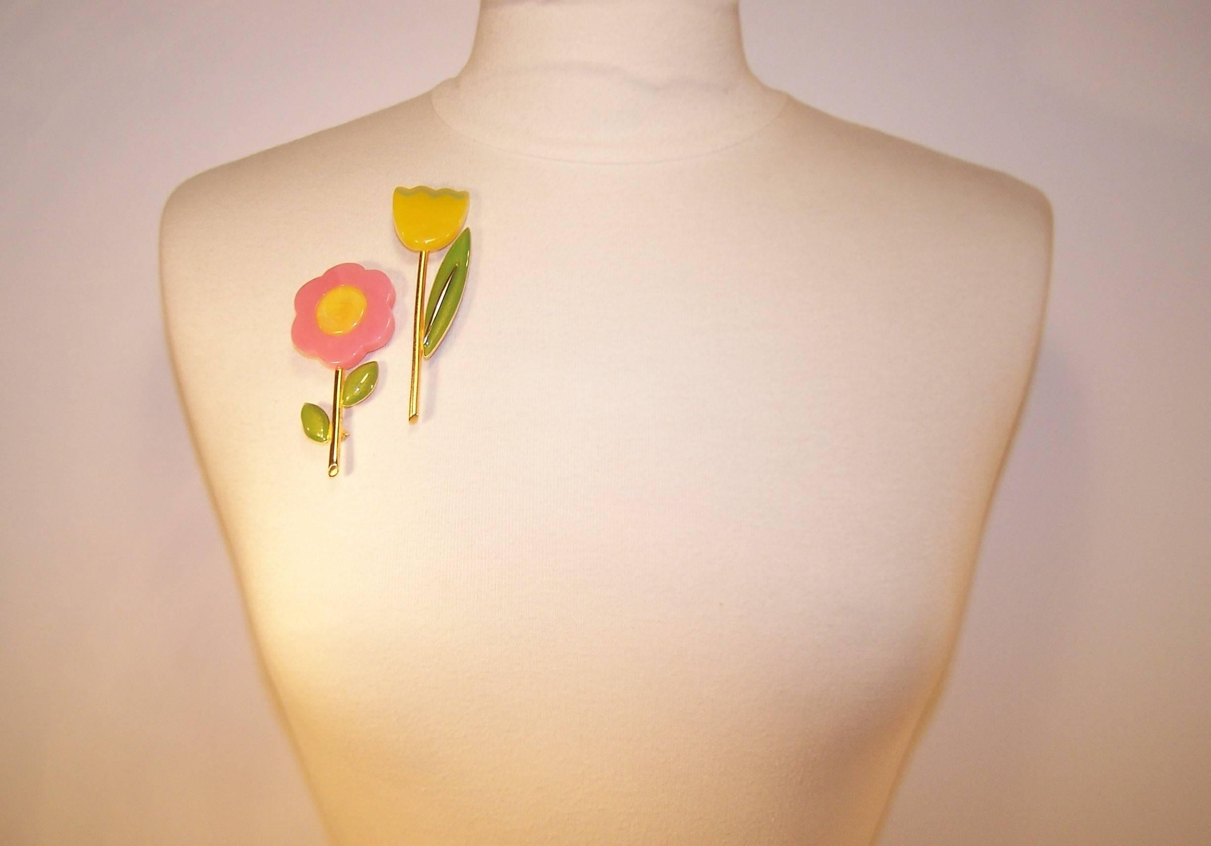 Charming Pair of Vintage Givenchy Flower Brooches In Excellent Condition In Atlanta, GA