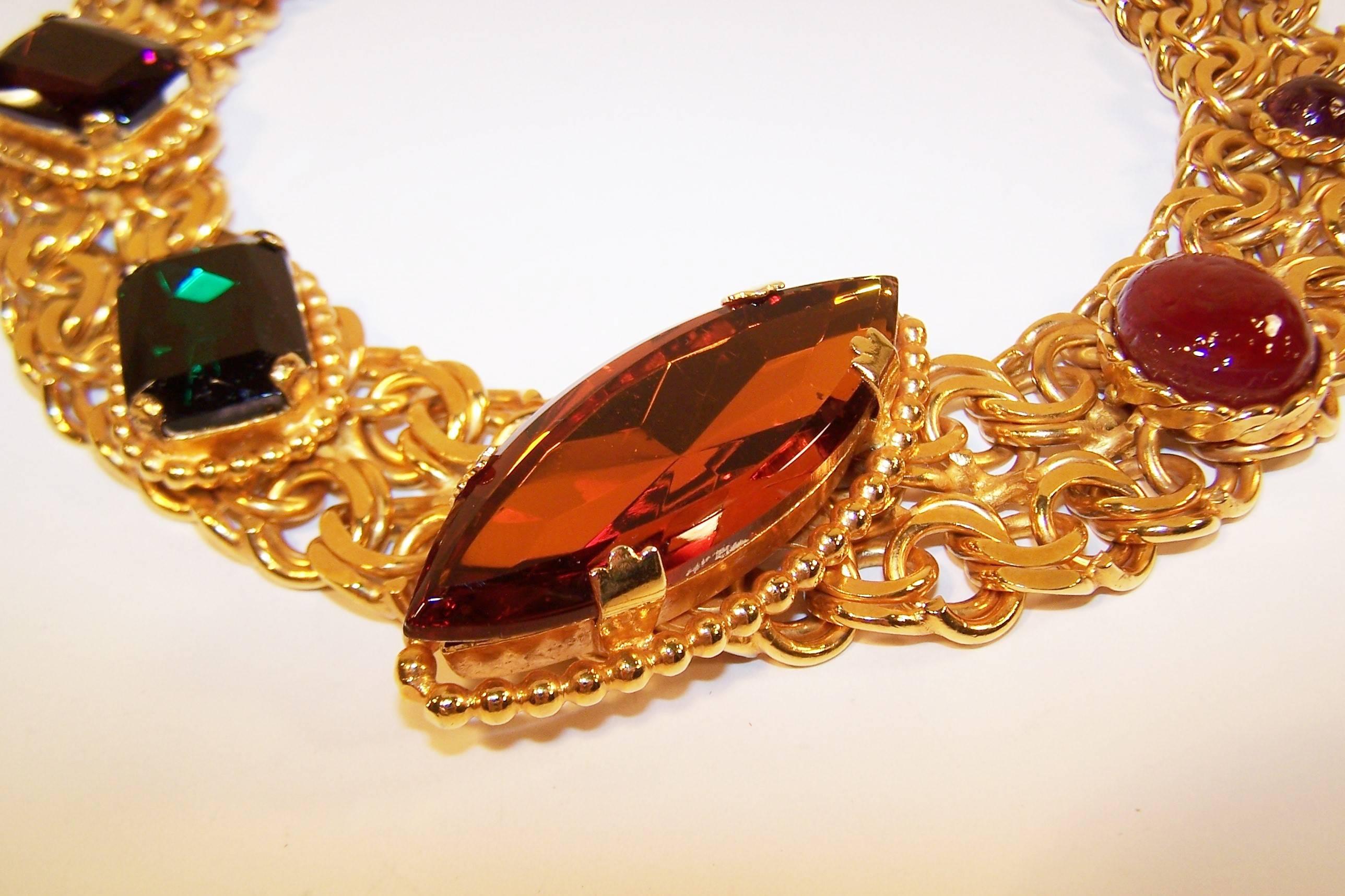 Stunning 1980's Dominique Aurientis Gold Collar Necklace With Gripoix Glass In Excellent Condition In Atlanta, GA
