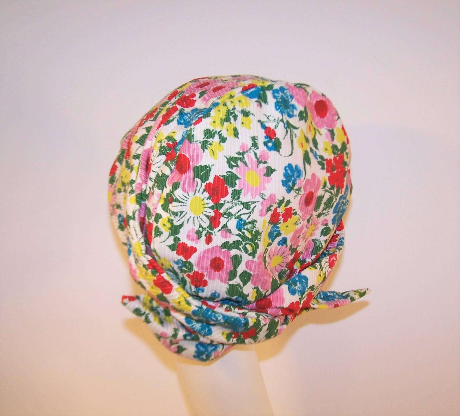 Women's Cute C.1970 Floral Turban Head Wrap Hat