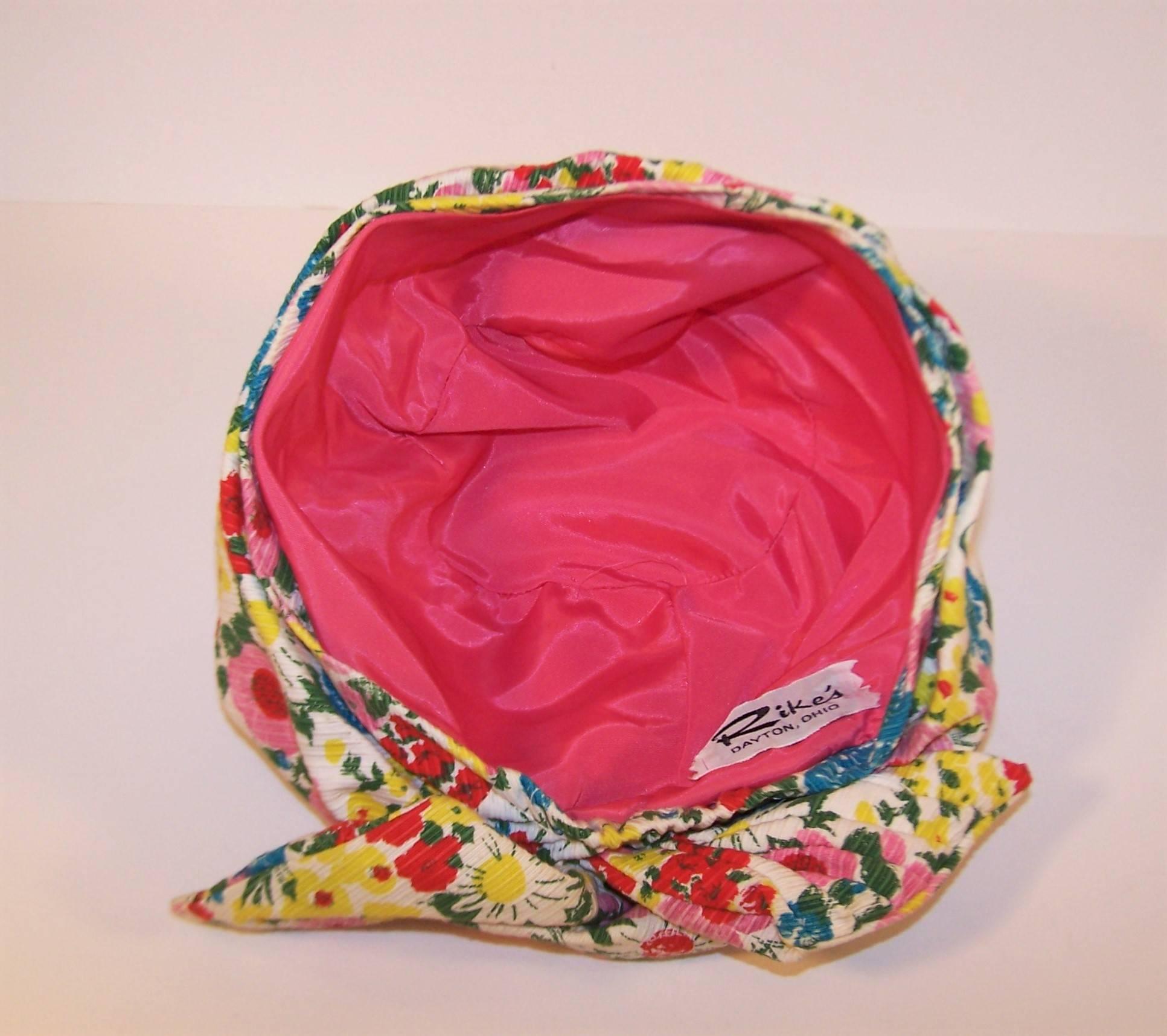 Cute C.1970 Floral Turban Head Wrap Hat 5