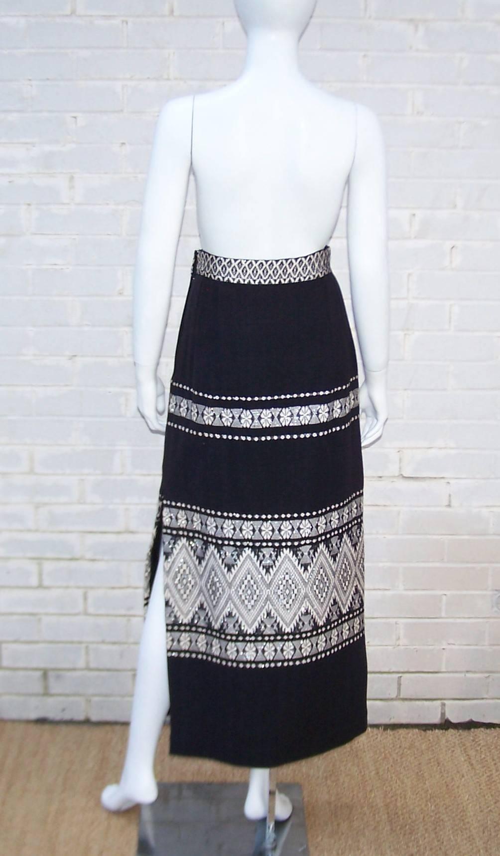 Women's Graphic C.1970 Mexican Folkloric Cotton Maxi Skirt