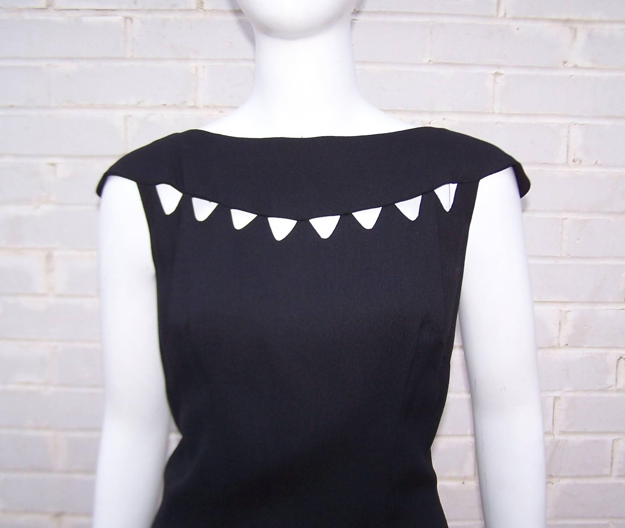 1960's Lilli Diamond Black Linen Wiggle Dress With Cut Outs In Good Condition In Atlanta, GA