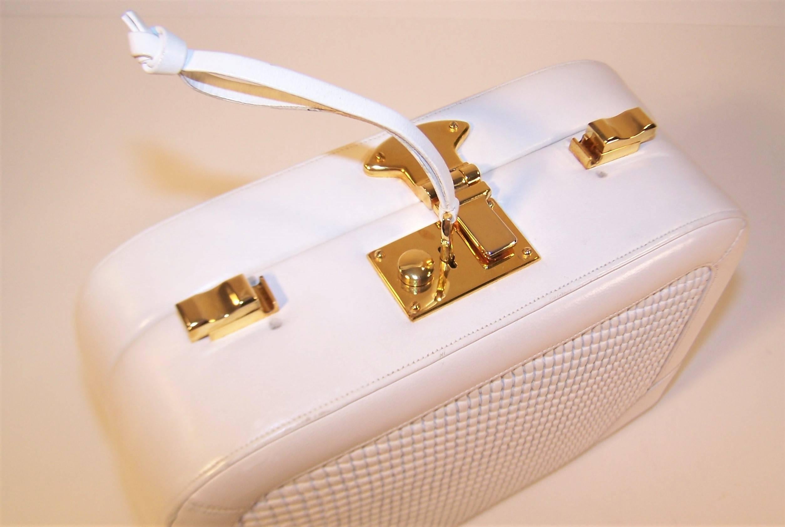 C.1990 Judith Leiber White Leather Box Handbag With Convertible Handles 3